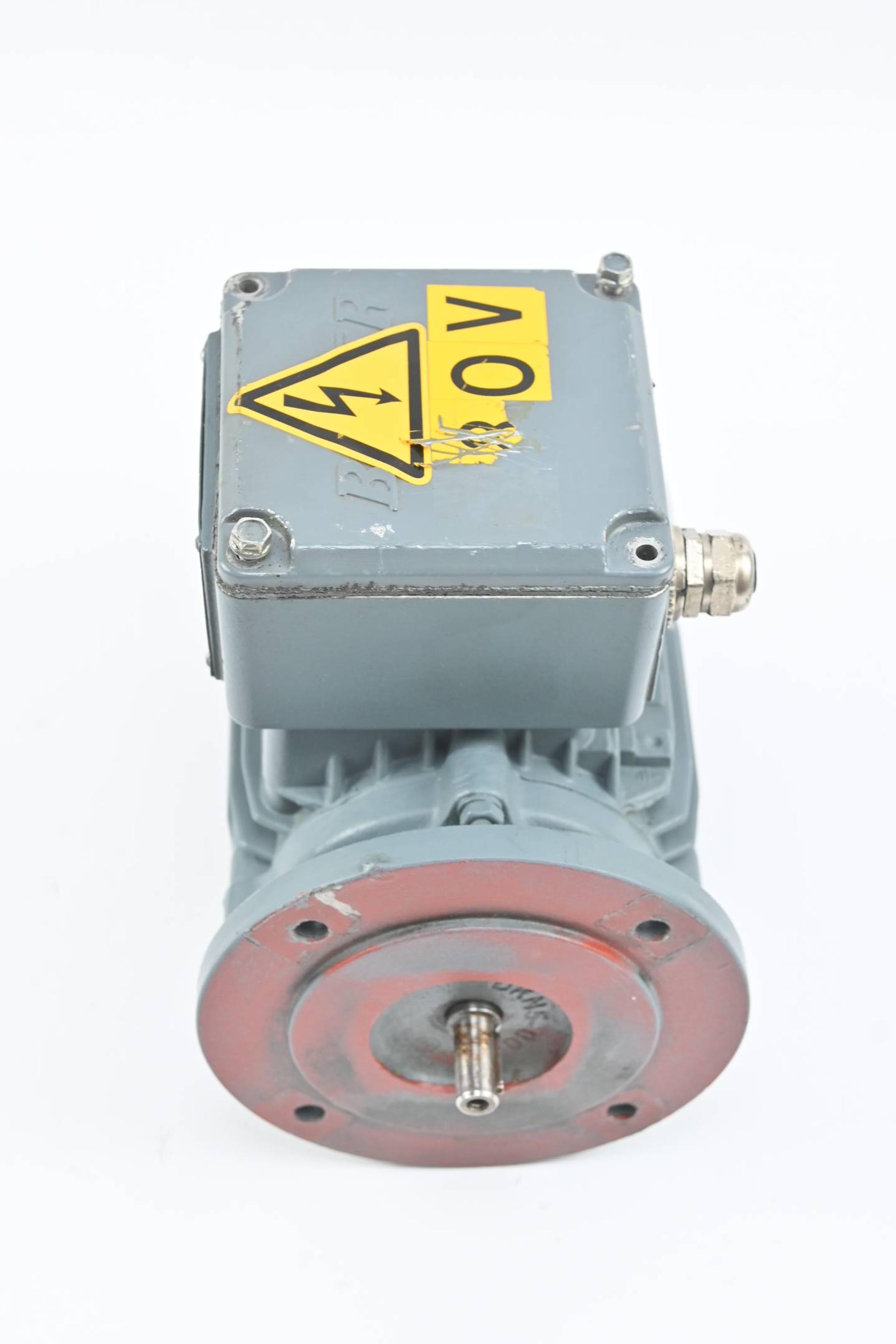 Produktfoto 2 von Eberhard Bauer Motor ECNFK 54-143 L-BR-FB-D4A ( 220V 1,1A 1330/min )