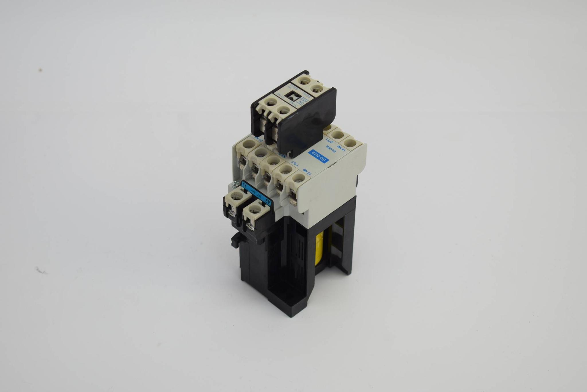 Produktfoto 2 von Mitsubishi Magnetic Contactor SD-N12 inkl. UN-AX2