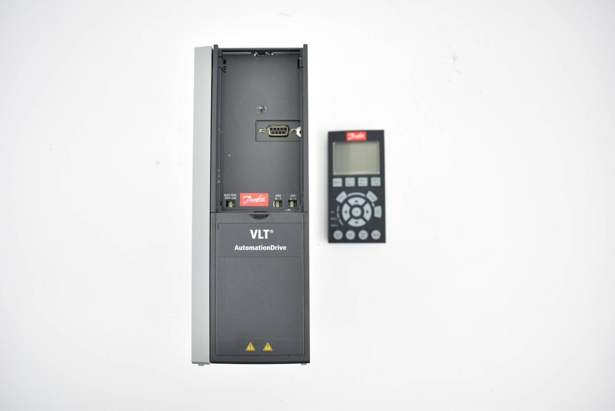 Produktfoto 2 von Danfoss VLT Wechselrichter FC-302PK55T5E20H1XGXXXXSXXXXAXBXCXXXXDX ( 131B0034 )