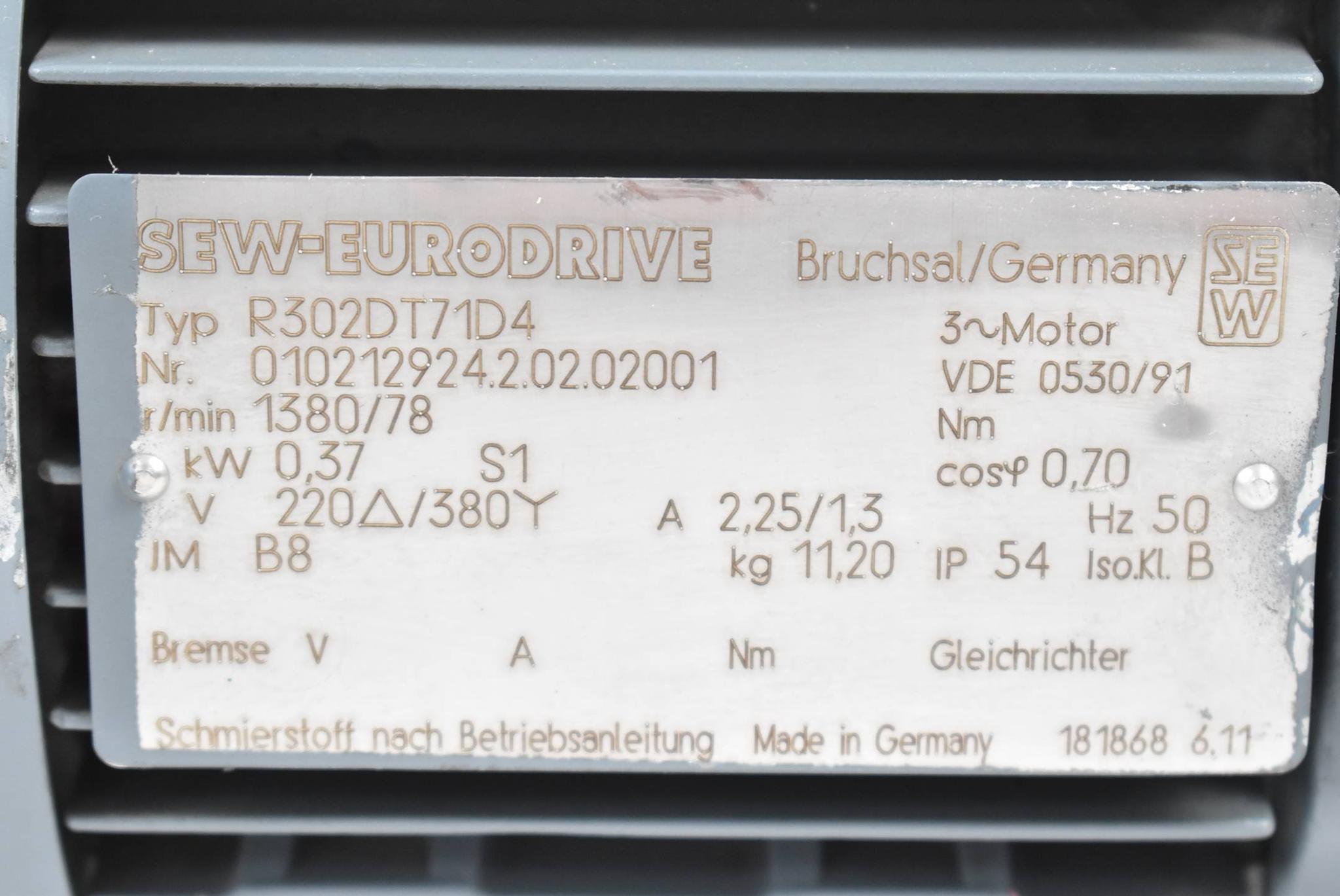 Produktfoto 2 von SEW Eurodrive Getriebemotor R302DT71D4