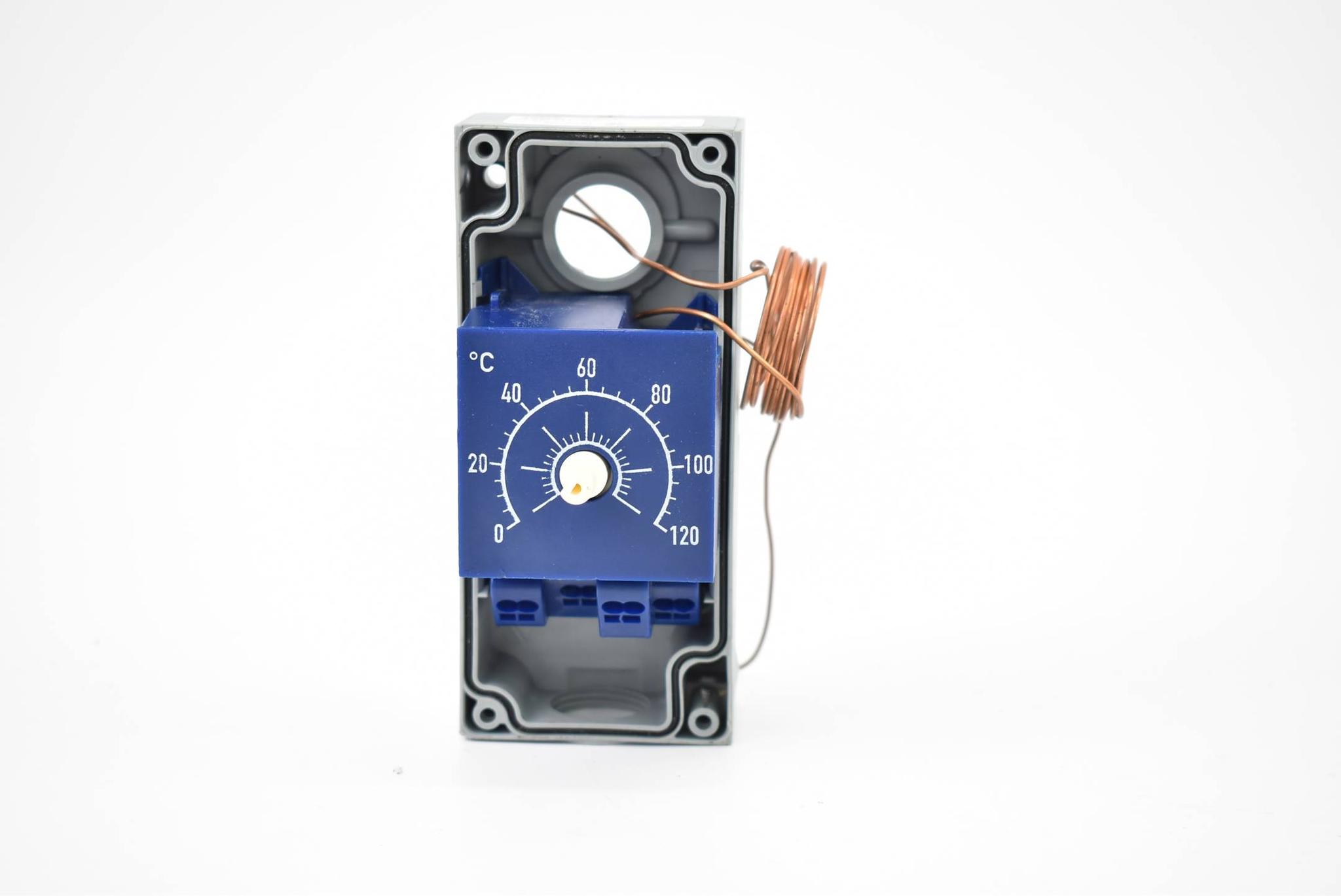 Produktfoto 1 von JUMO Raumthermostat 16(2,5)A 230V 0+120°C IP54 603070/0001