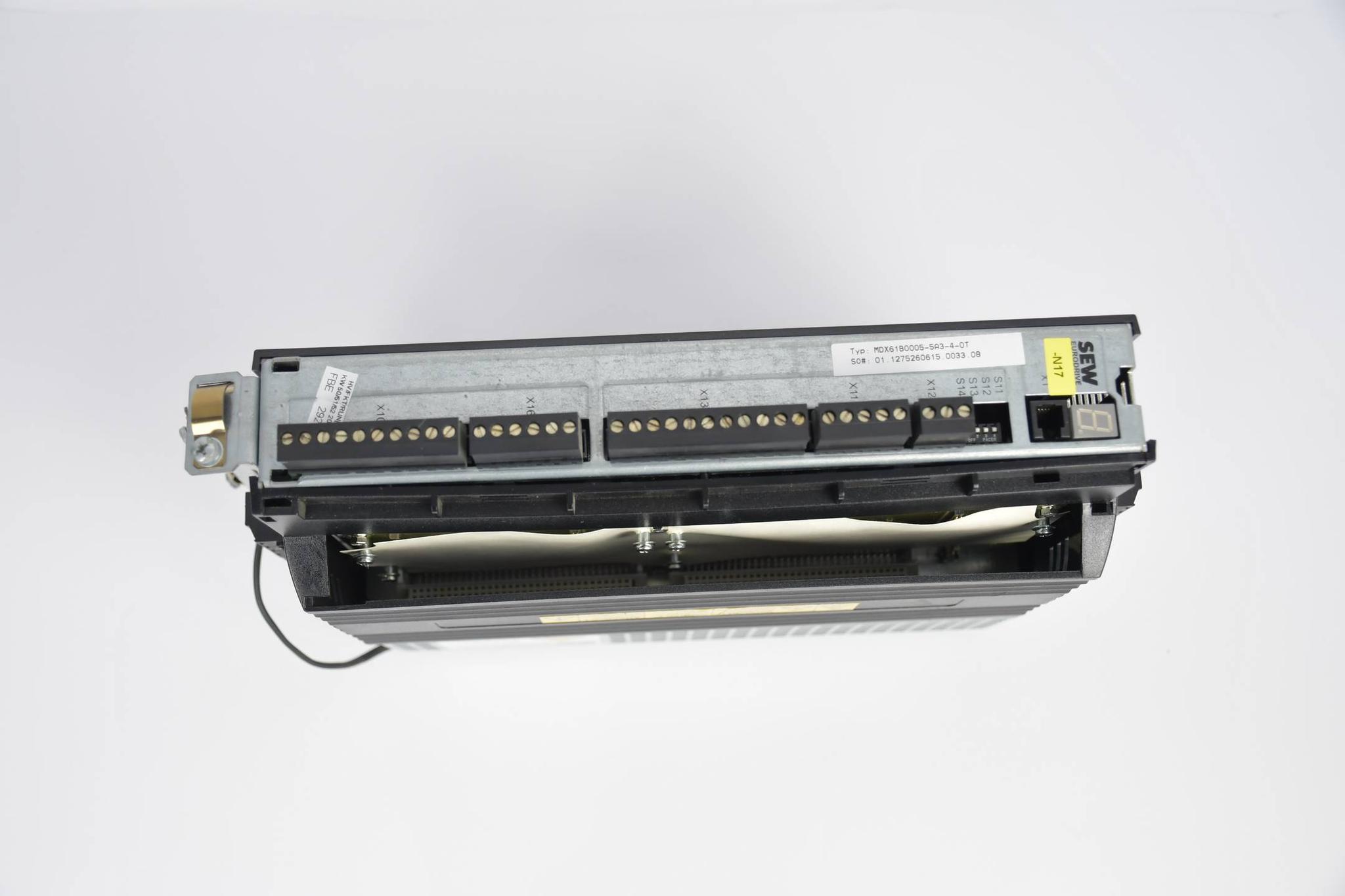 Produktfoto 3 von SEW Eurodrive Frequenzumrichter MDX61B0005-5A3-4-0T ( 08277346 )