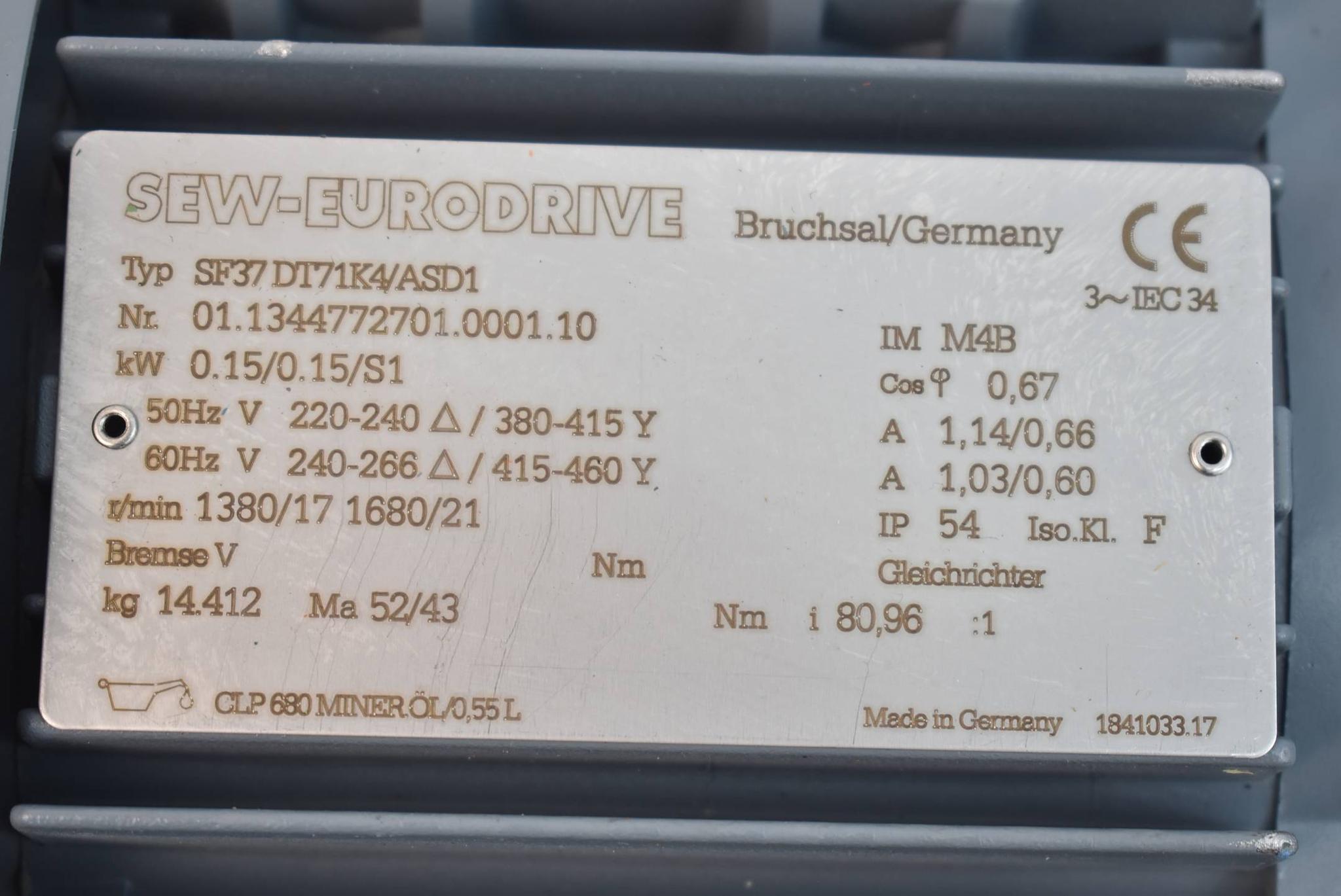 Produktfoto 3 von SEW eurodrive Getriebemotor SF37 DT71K4/ASD1 ( 0,15kW 1380-1680r/min. )