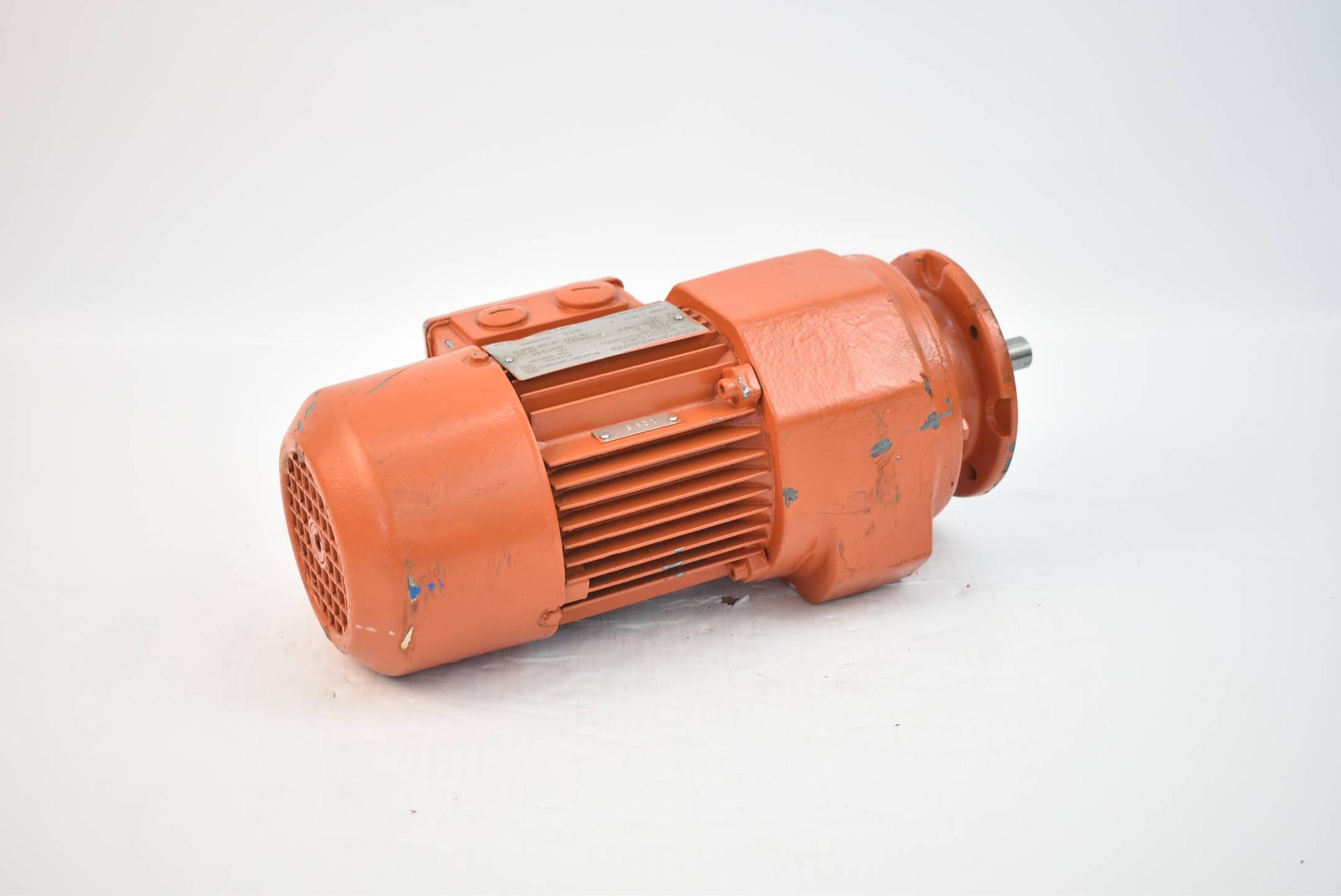 Produktfoto 1 von SEW eurodrive 3-Phasen-Motor RF302D63L2B03 ( 0,37kW 2700r/min. 50Hz )