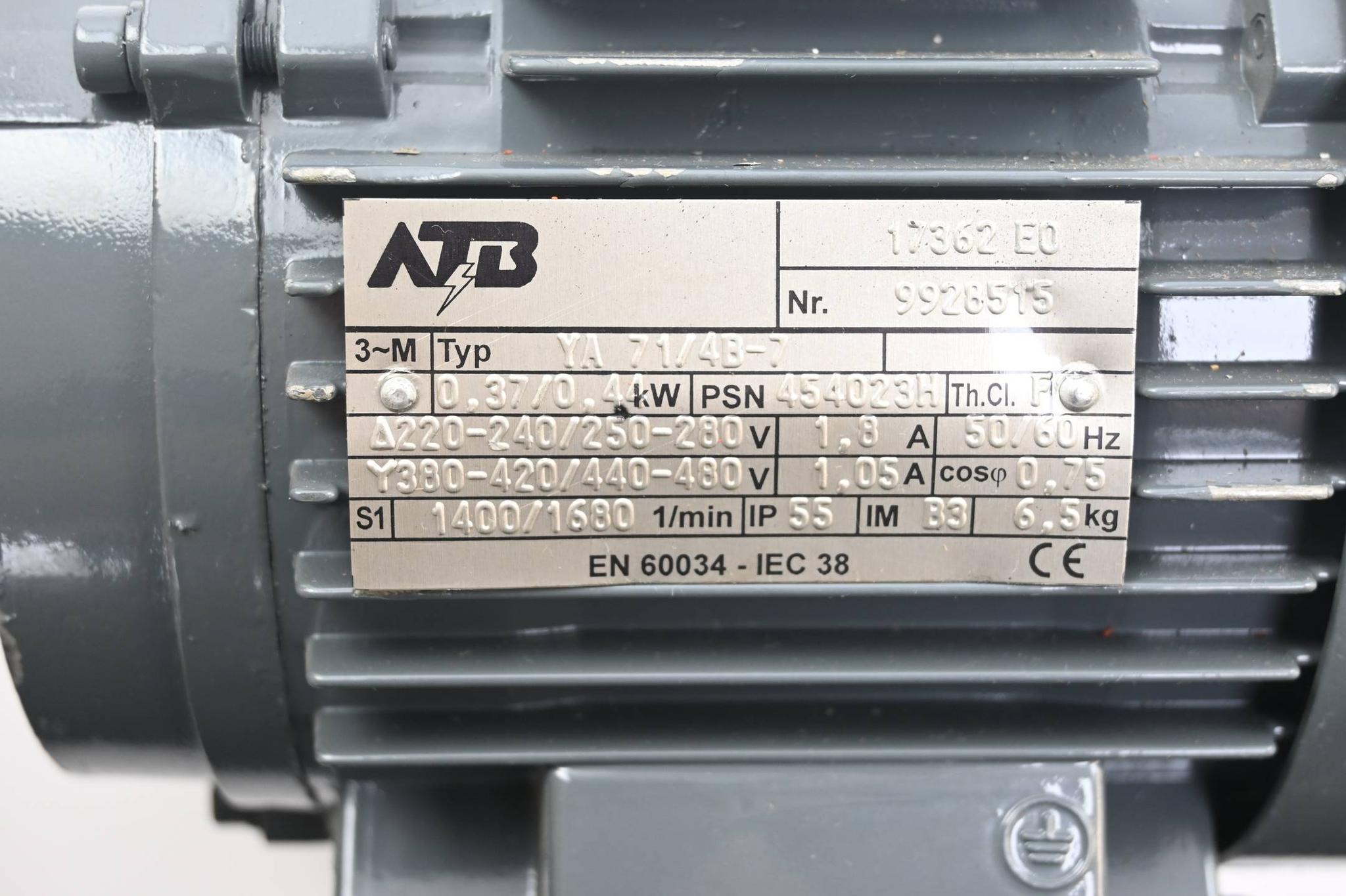 Produktfoto 2 von ATB 3~ Motor YA 71/4B-7 ( YA71/4B-7 ) 0,37/0,44kW 1,8A 1400-1680/min