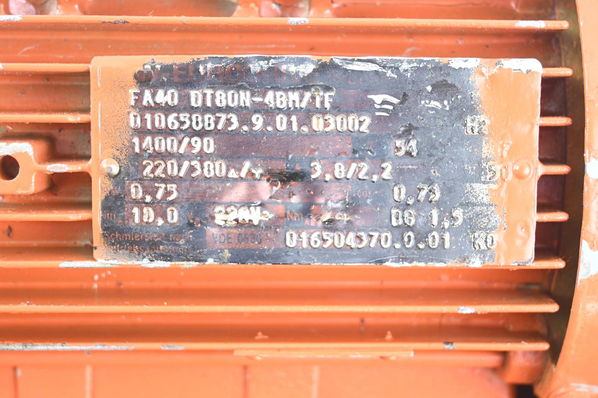 Produktfoto 2 von SEW Eurodrive Getriebemotor FA40DT80N-4BM/TF ( FA40 DT80N-4BM/TF )