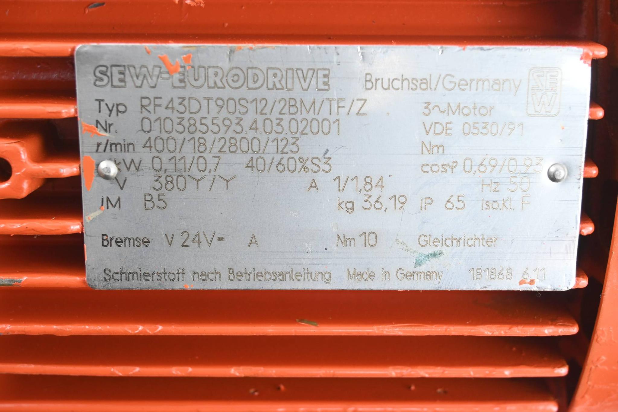 Produktfoto 1 von SEW Eurodrive Getriebemotor RF43DT90S12/2BM/TF/Z ( RF43 DT90S12/2BM/TF/Z )