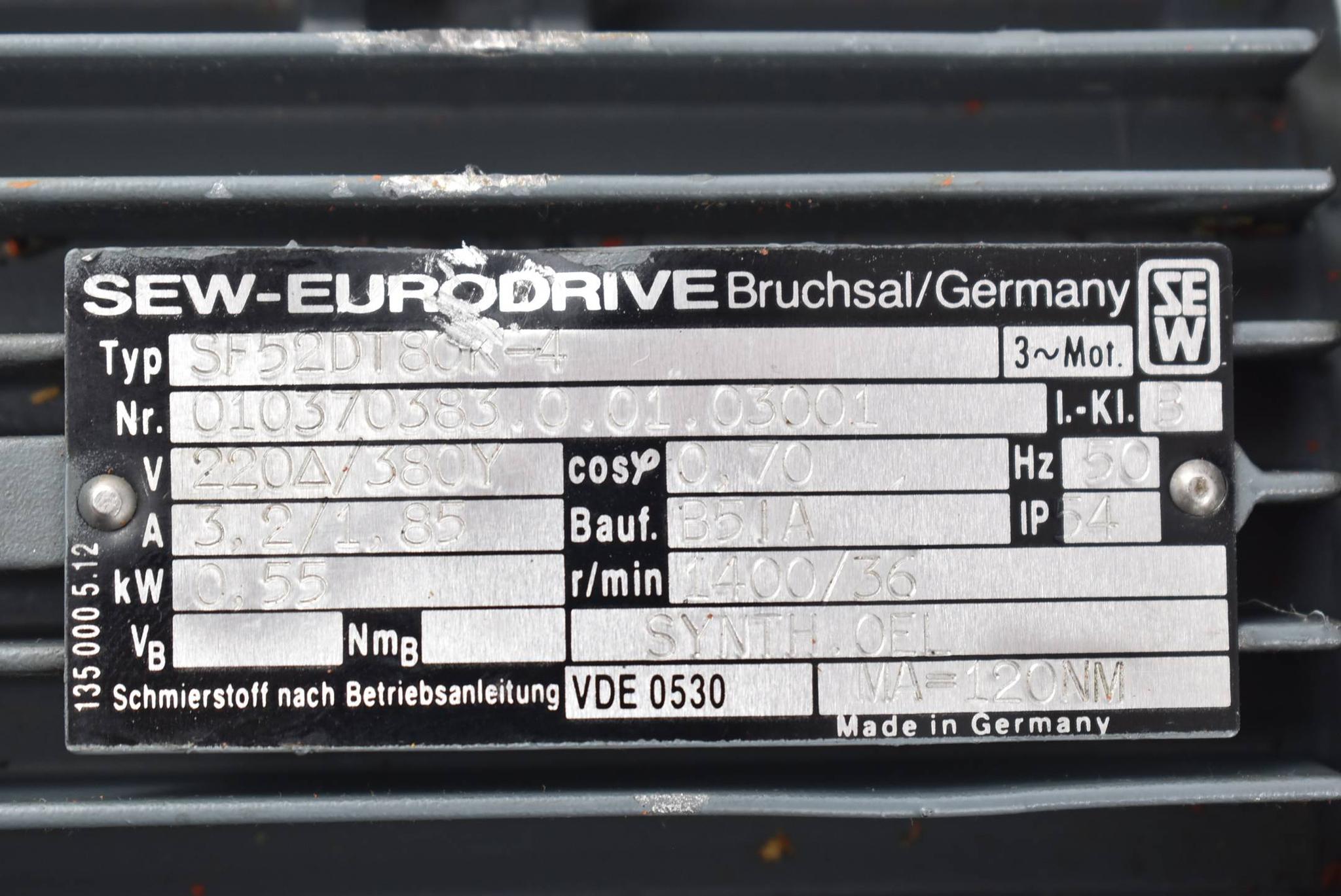 Produktfoto 1 von SEW-Eurodrive 3~ Getriebemotor SF52DT80K-4 ( SF52 DT80K-4 )