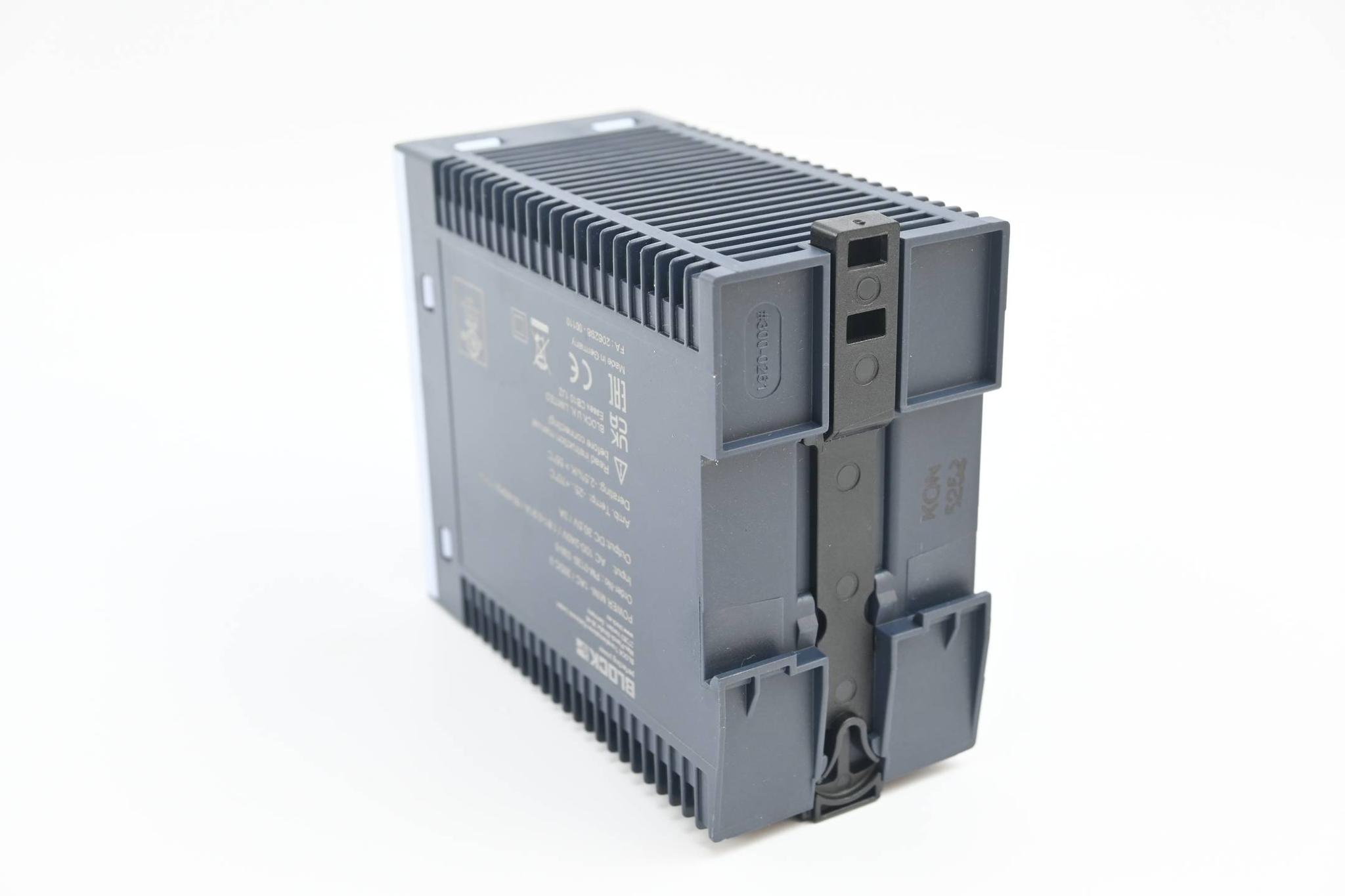 Produktfoto 1 von Block Schaltnetzteil POWER MINI- 1AC/30DC-3 ( PM-0130-030-0 )