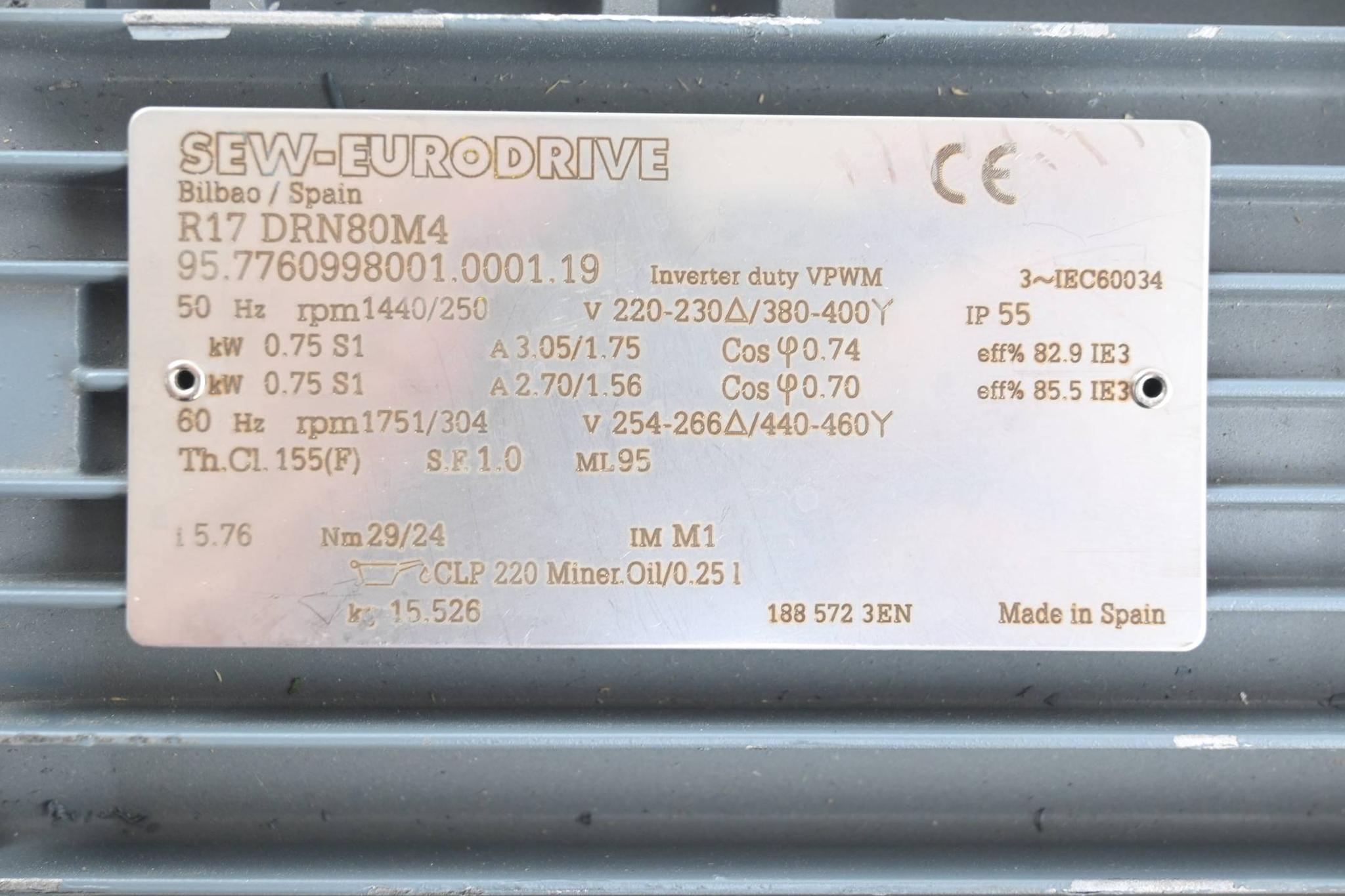 Produktfoto 2 von SEW Eurodrive Getriebemotor R17DRN80M4 ( R17 DRN80M4 )