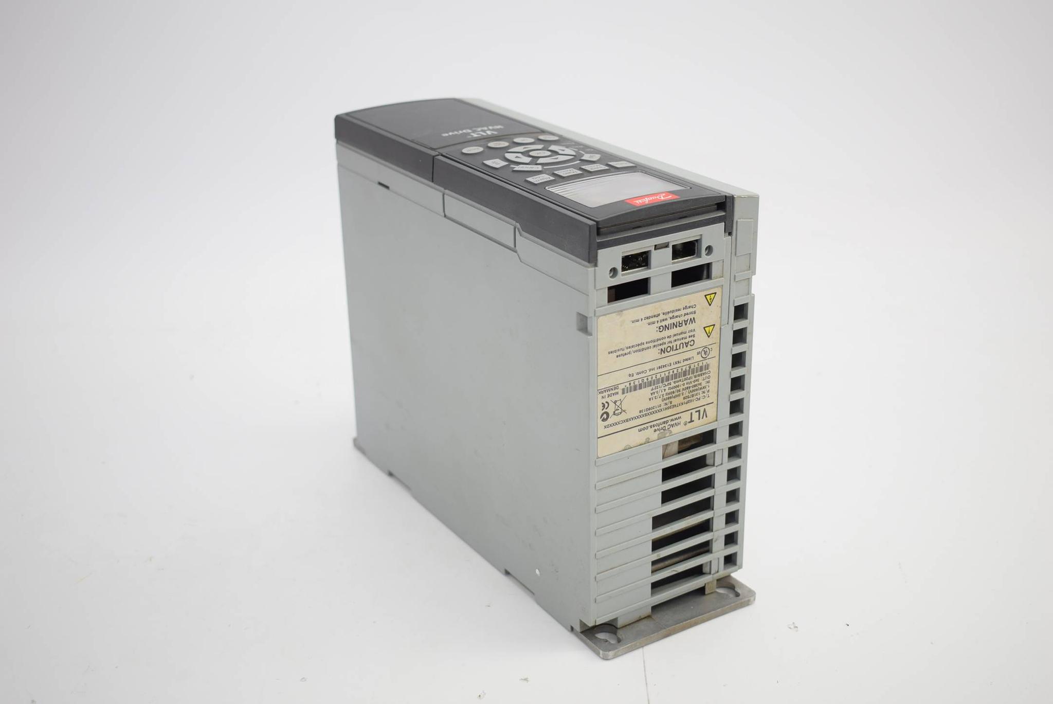 Produktfoto 2 von Danfoss VLT HVAC Drive 131B7529 ( FC-102P1K5T4E20H1XXXXXXSXXXXAXBXCXXXXDX )