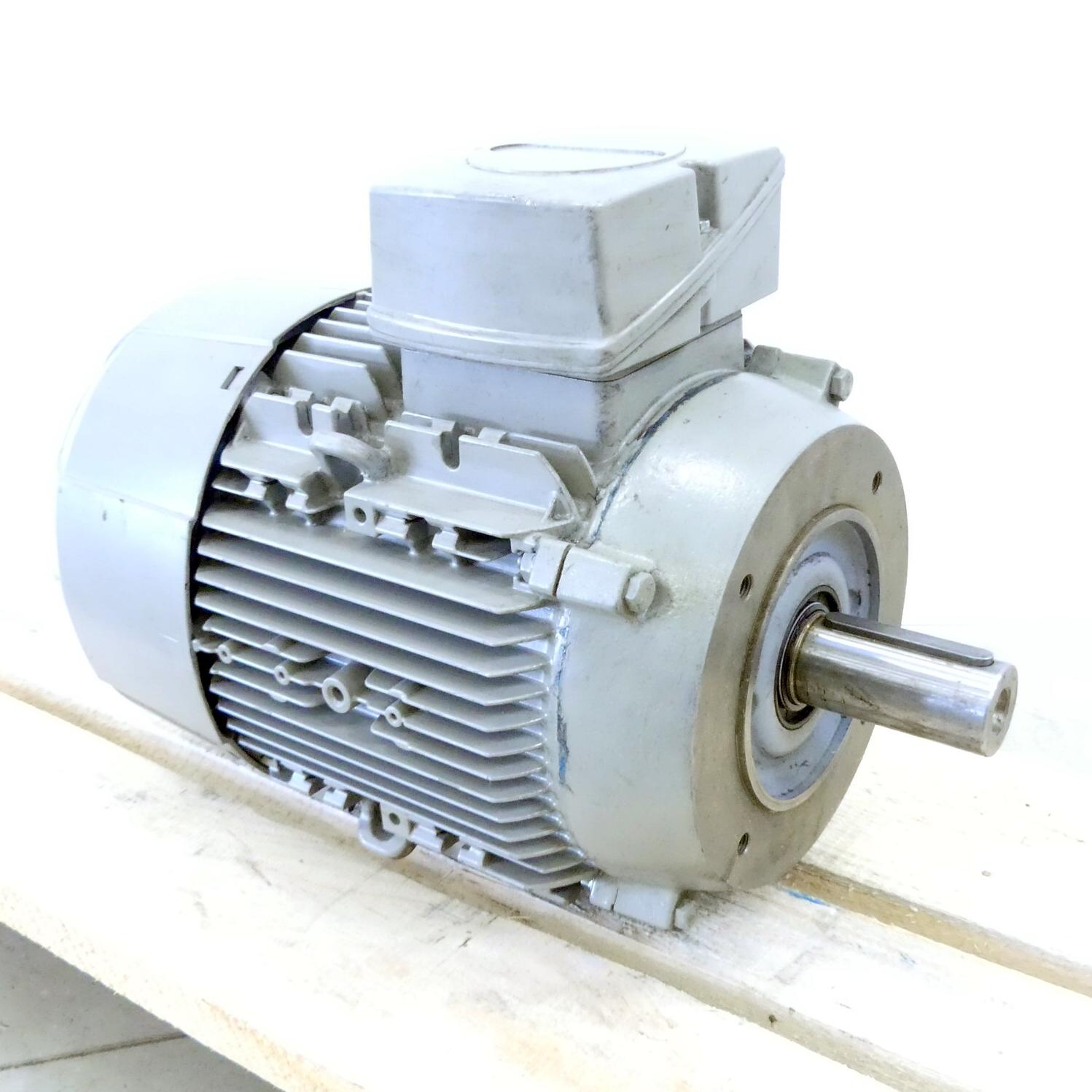 Produktfoto 1 von Drehstrommotor 1TZ90011CB234AA4