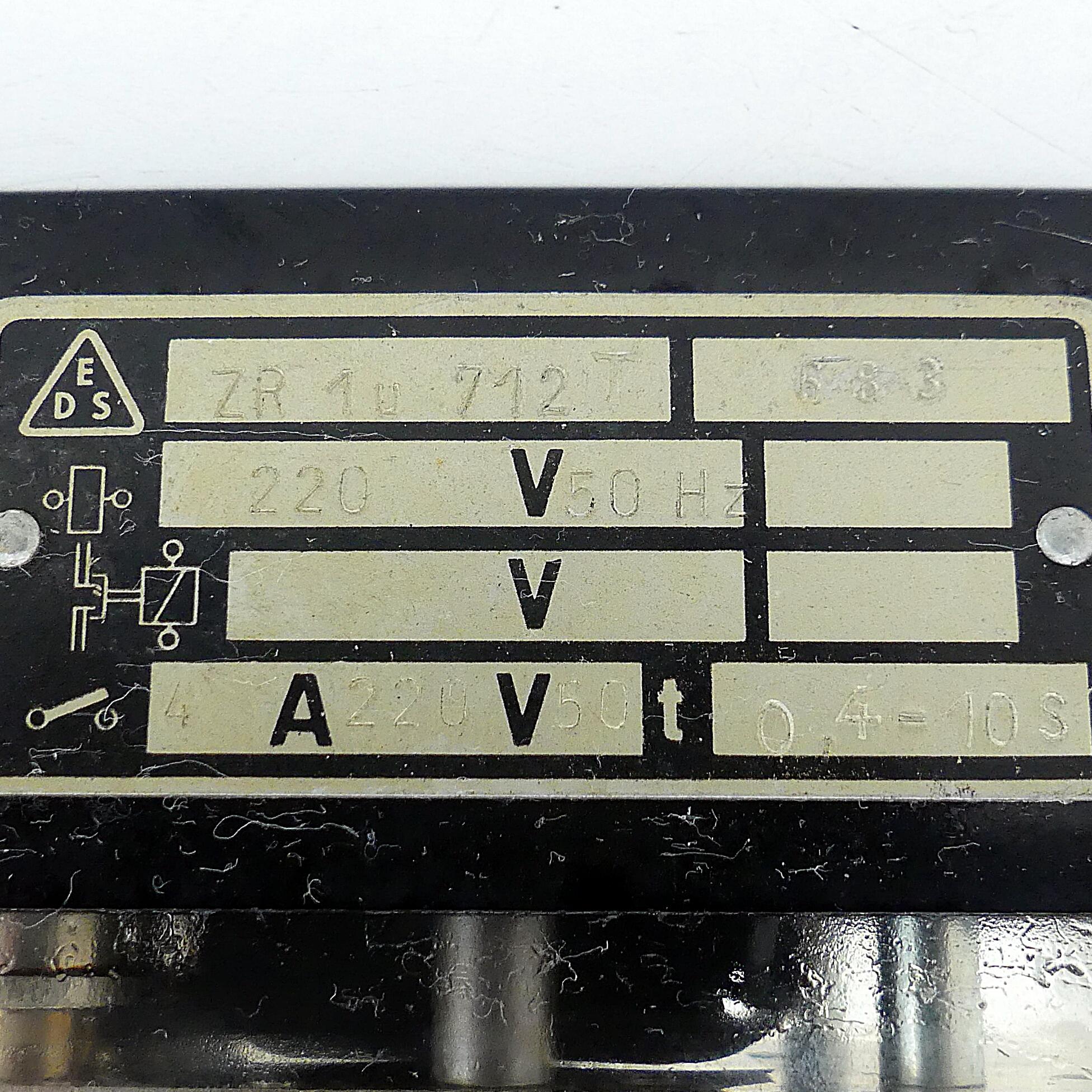 Produktfoto 2 von E. DOLD & SöHNE KG Zeitrelais ZR 1u 712 T