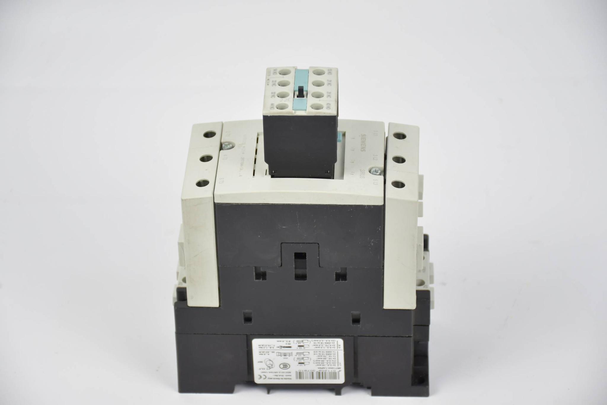 Siemens Sirius Leistungsschütz 3RT1044-1AP04 ( 3RT1 044-1AP04 )