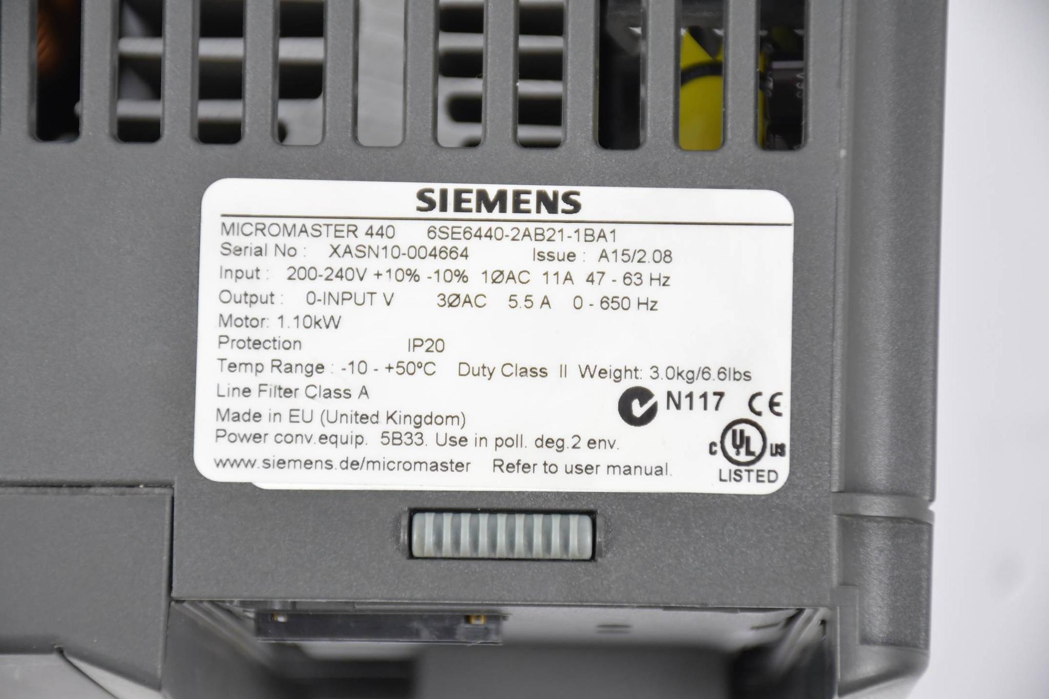 Produktfoto 3 von Siemens Micromaster 440 6SE6440-2AB21-1BA1 E A15/2.08 inkl. Kommutierungsdrossel