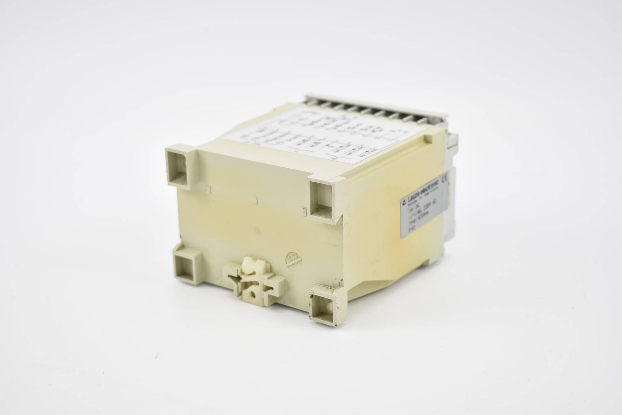 Produktfoto 2 von Leuze electronic Test control unit 24VDC 4A TNT 33