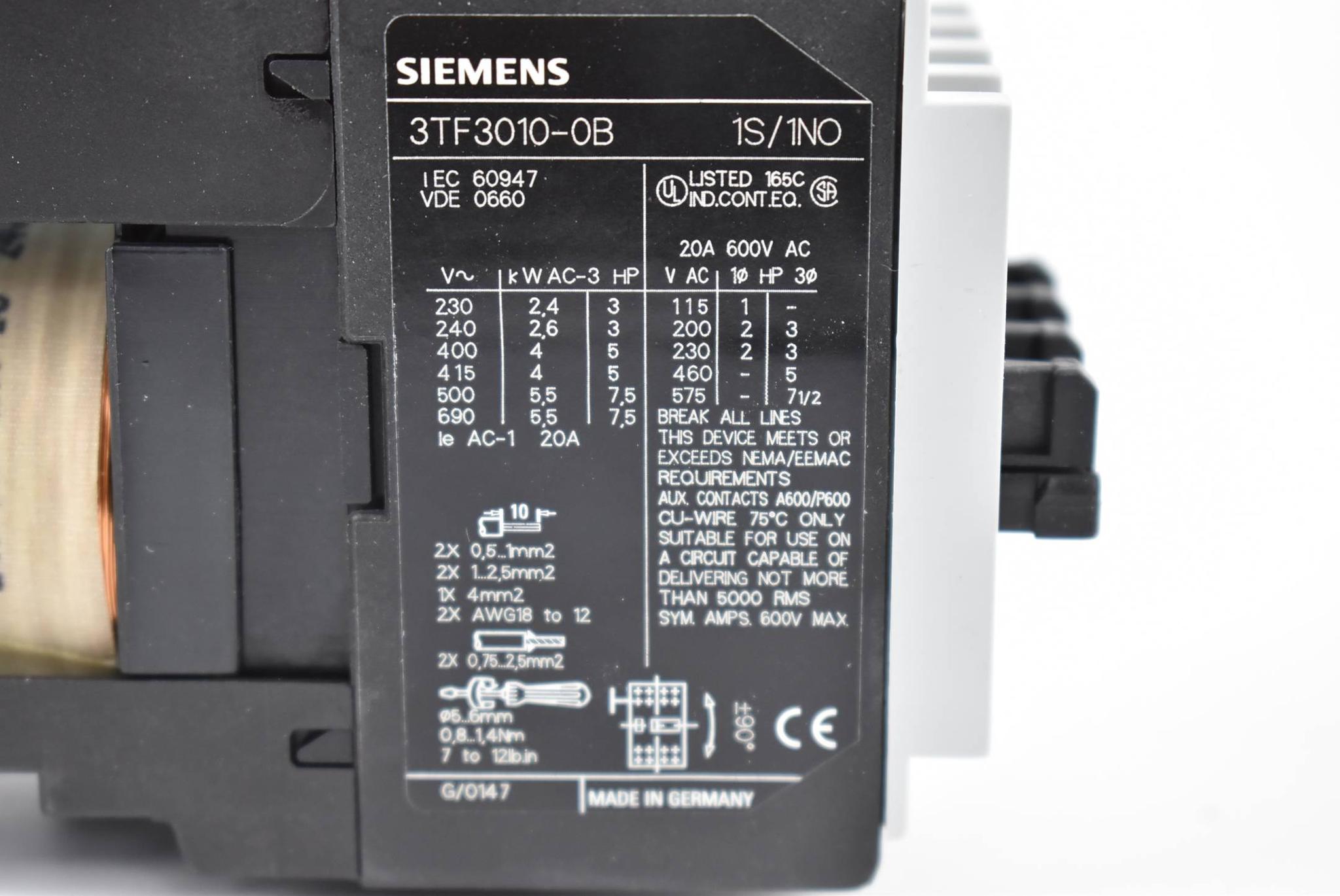 Produktfoto 3 von Siemens 3TF30 Schütz 3 polig AC-3 4KW 400/380V 3TF3010-0BB4 ( 3TF3 010-0BB4 )