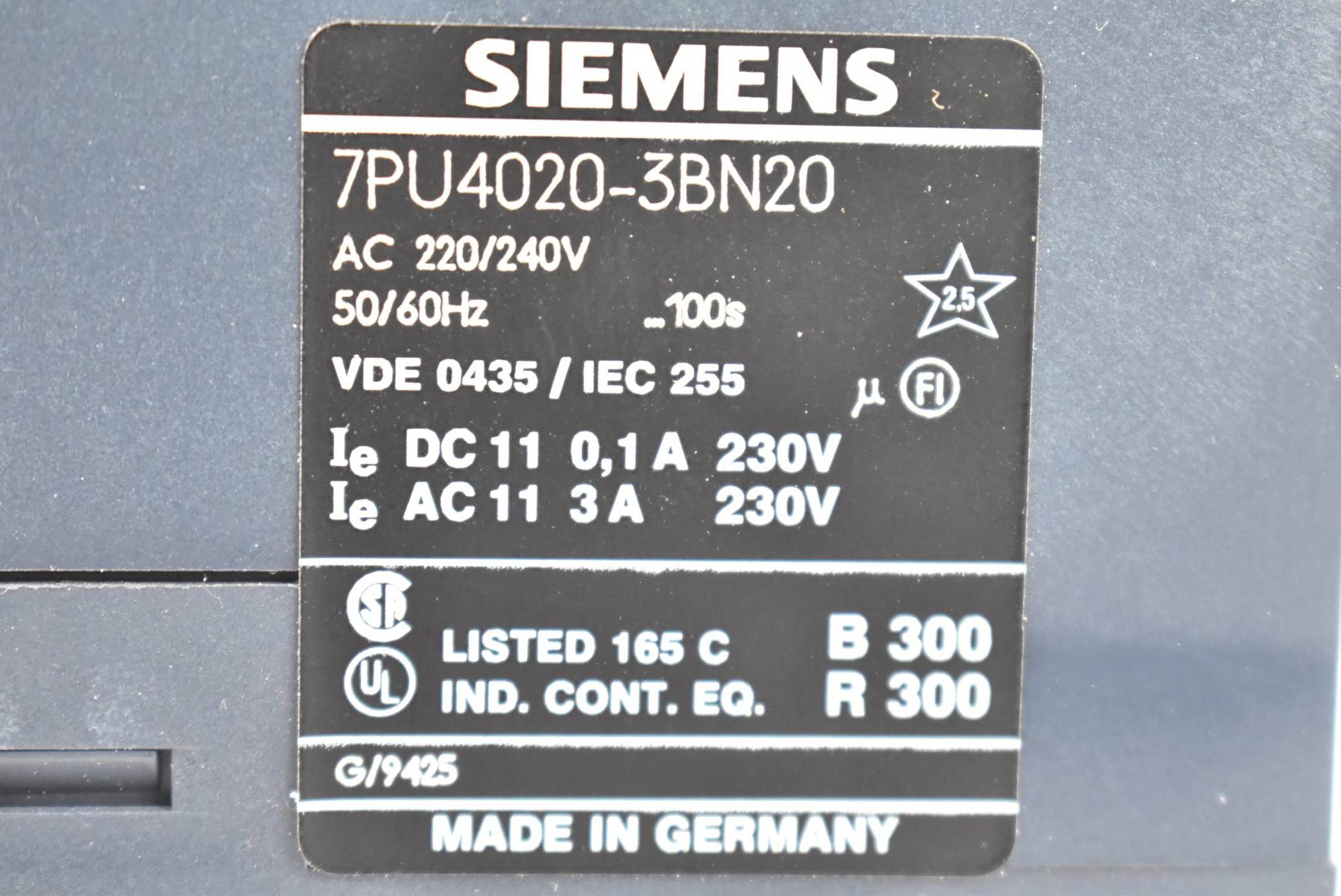 Produktfoto 4 von Siemens 7PU Zeitrelais 220/240VAC 100s 7PU4020-3BN20 ( 7PU4 020-3BN20 )