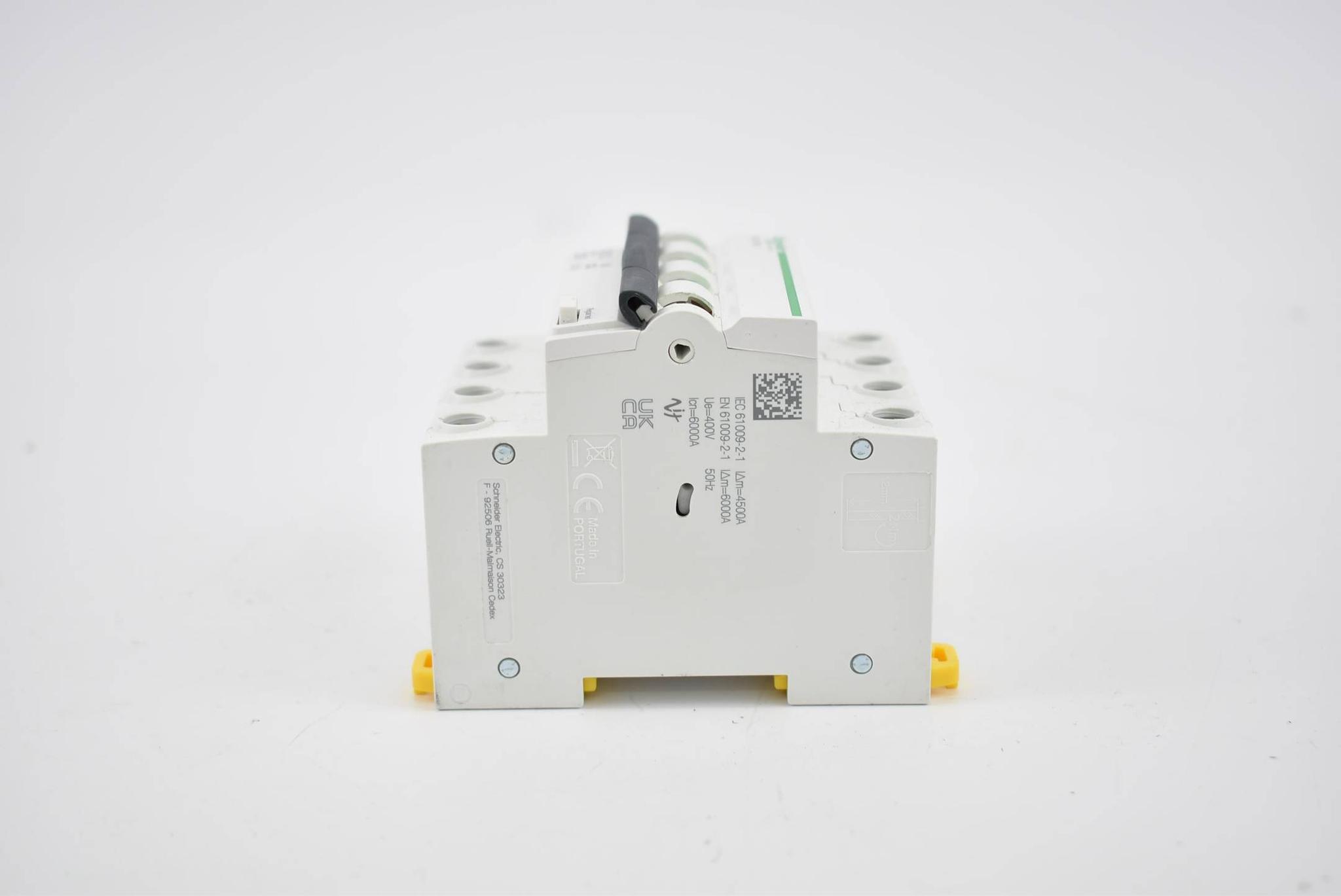 Produktfoto 2 von Schneider elctric Acti9 IC60 RCBO Combi switch 400V Typ A A9D67416