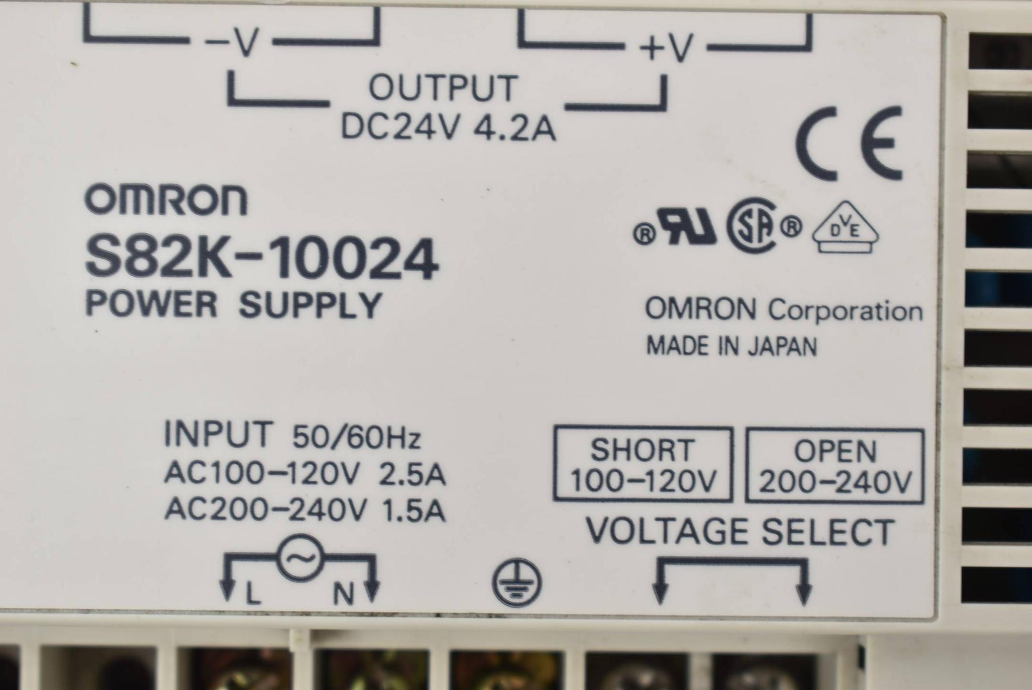 Produktfoto 2 von Omron Power supply 50/60Hz AC100-120V 2,5A AC200-240V 1,5A S82K-10024