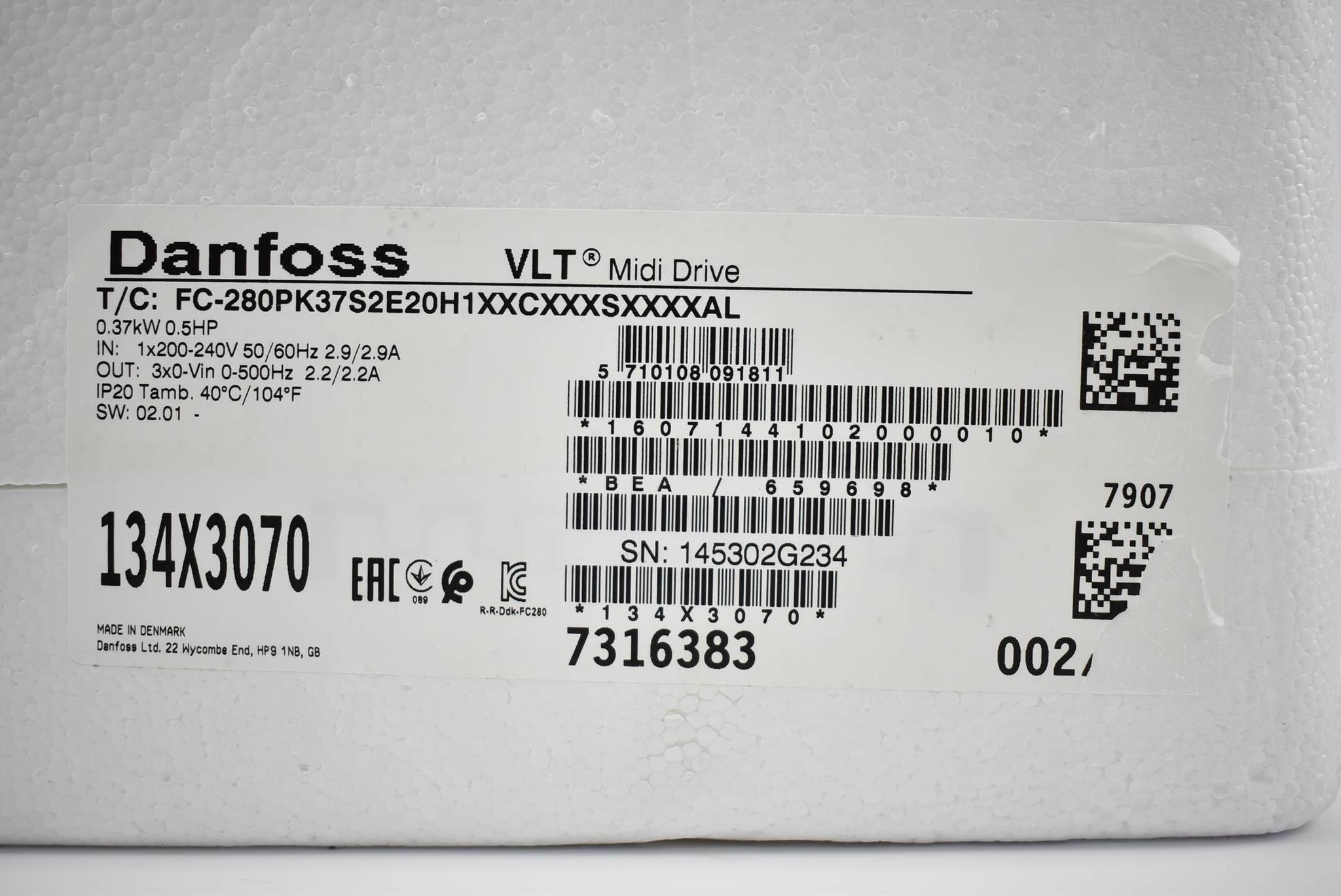 Produktfoto 2 von Danfoss VLT Midi Drive FC-280PK37S2E20H1XXCXXXSXXXXAL ( 134X3070 )