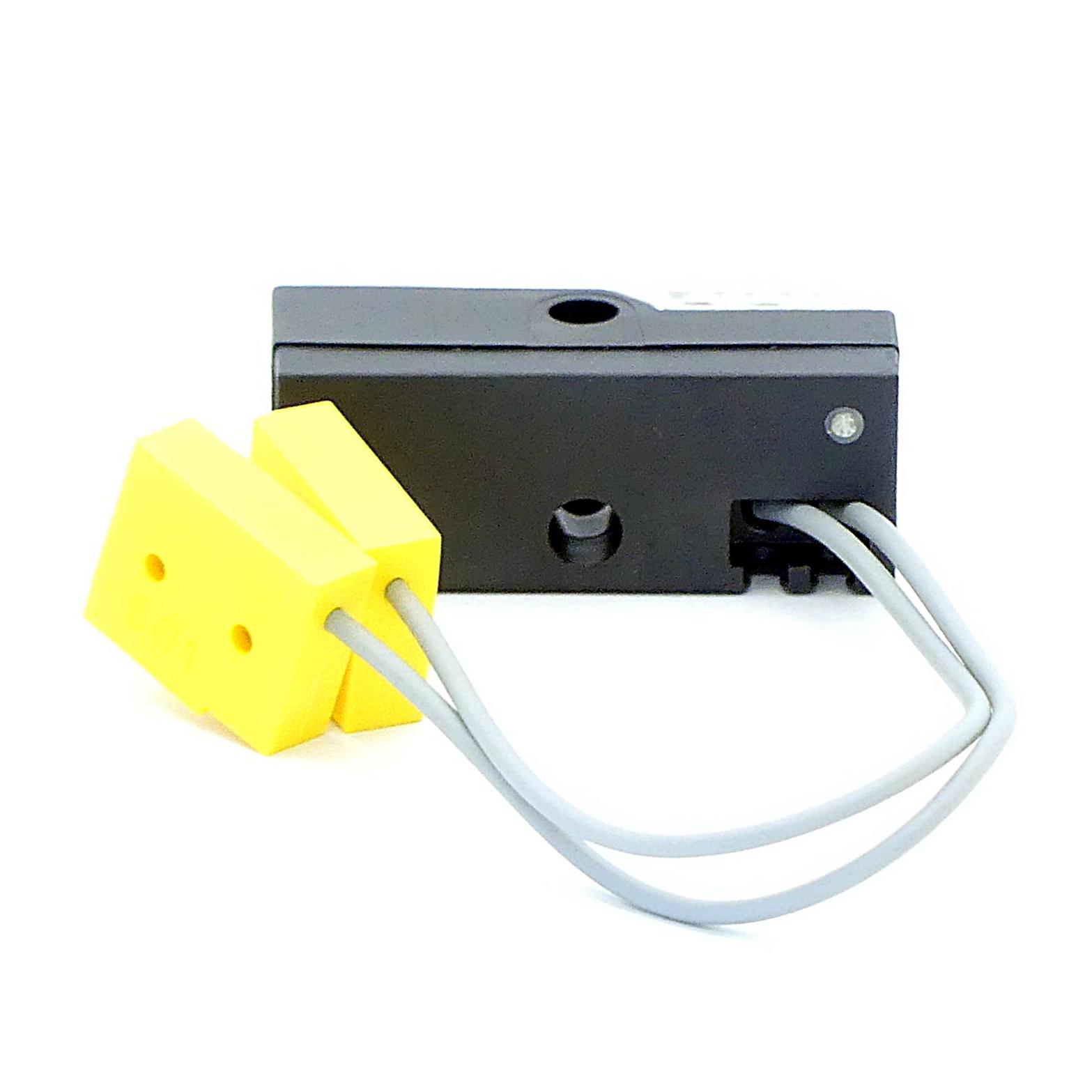 Produktfoto 4 von TURCK Magnetic Field Sensor