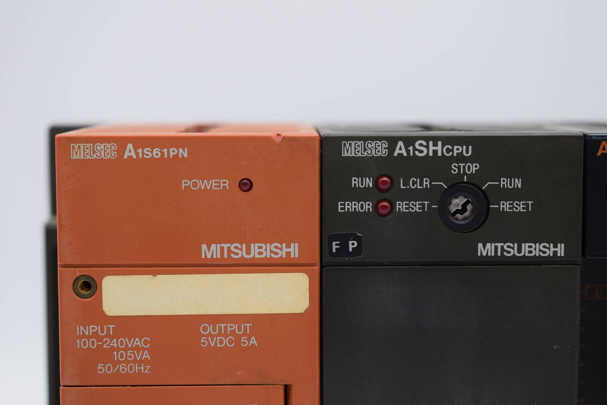 Produktfoto 4 von Mitsubishi Melsec A1S61PN + A1SHCPU + A1SY80 + A1SY68A + A1SJ71UC24-R4 + A1SX80