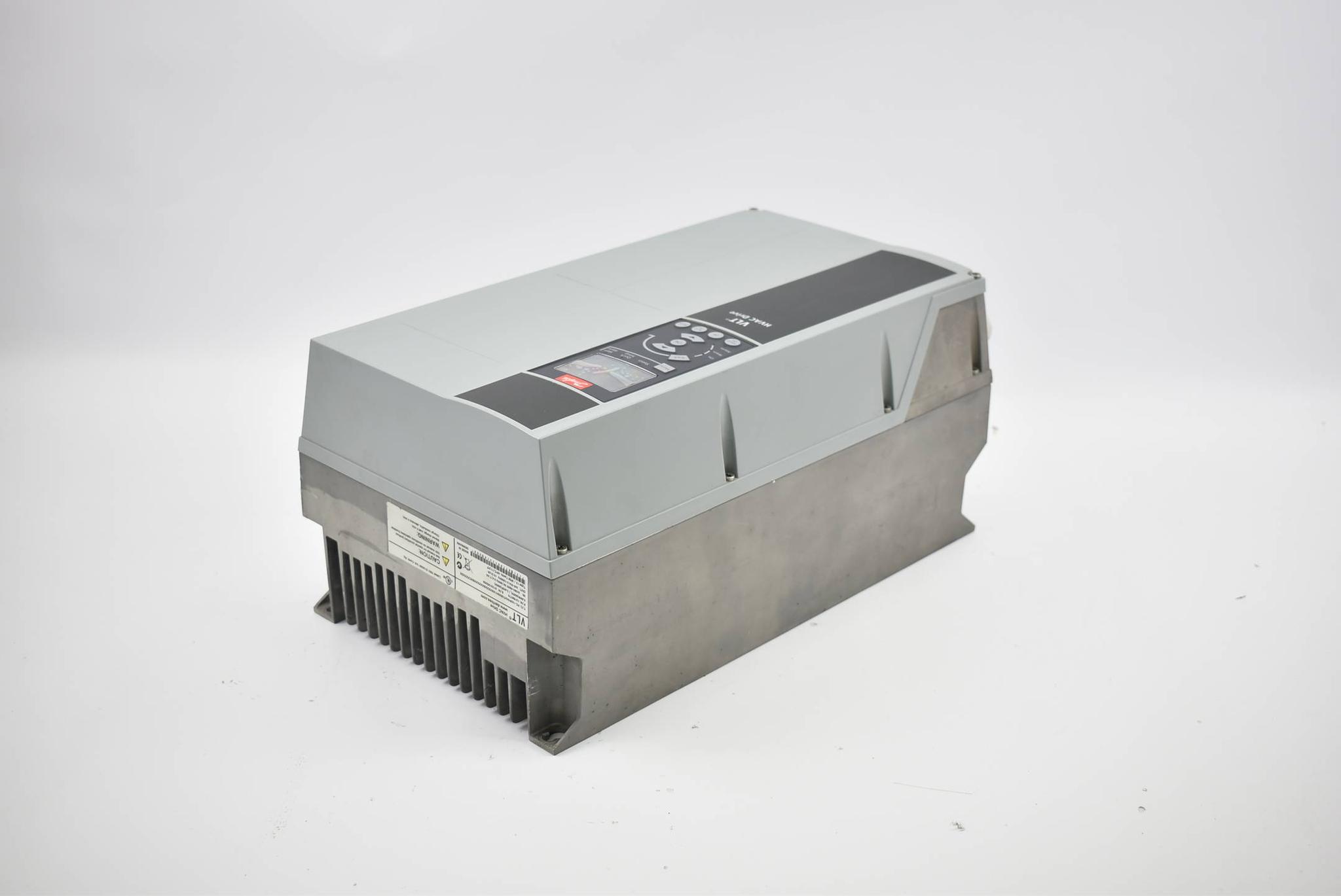 Produktfoto 1 von Danfoss VLT HVAC Drive FC-102P4K0T4E55H1XNXXXXSXXXXAXBXCXXXXDX ( 131B6770 )