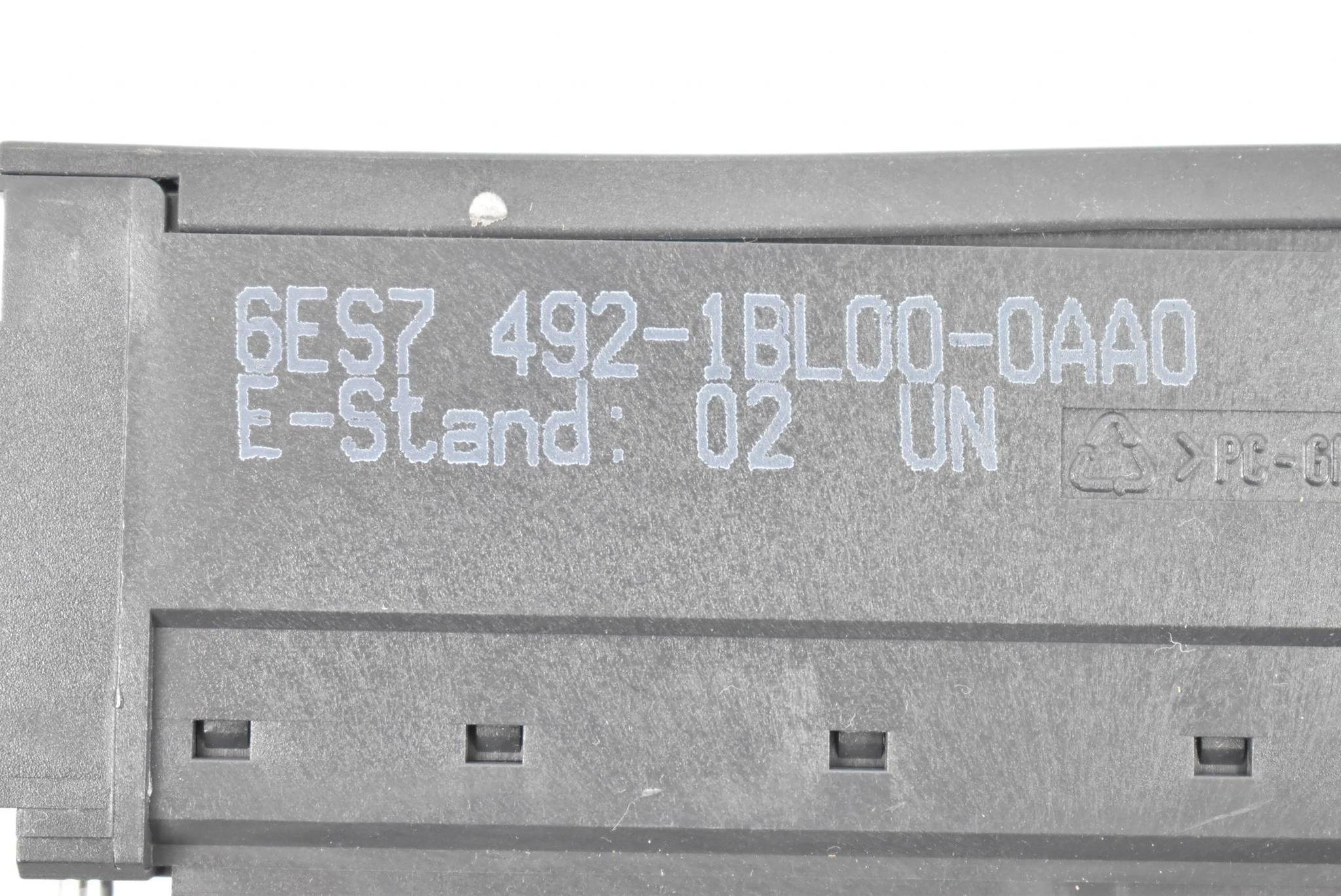 Produktfoto 2 von Siemens simatic S7-400 Frontstecker 6ES7 492-1BL00-0AA0 ( 6ES7492-1BL00-0AA0 )