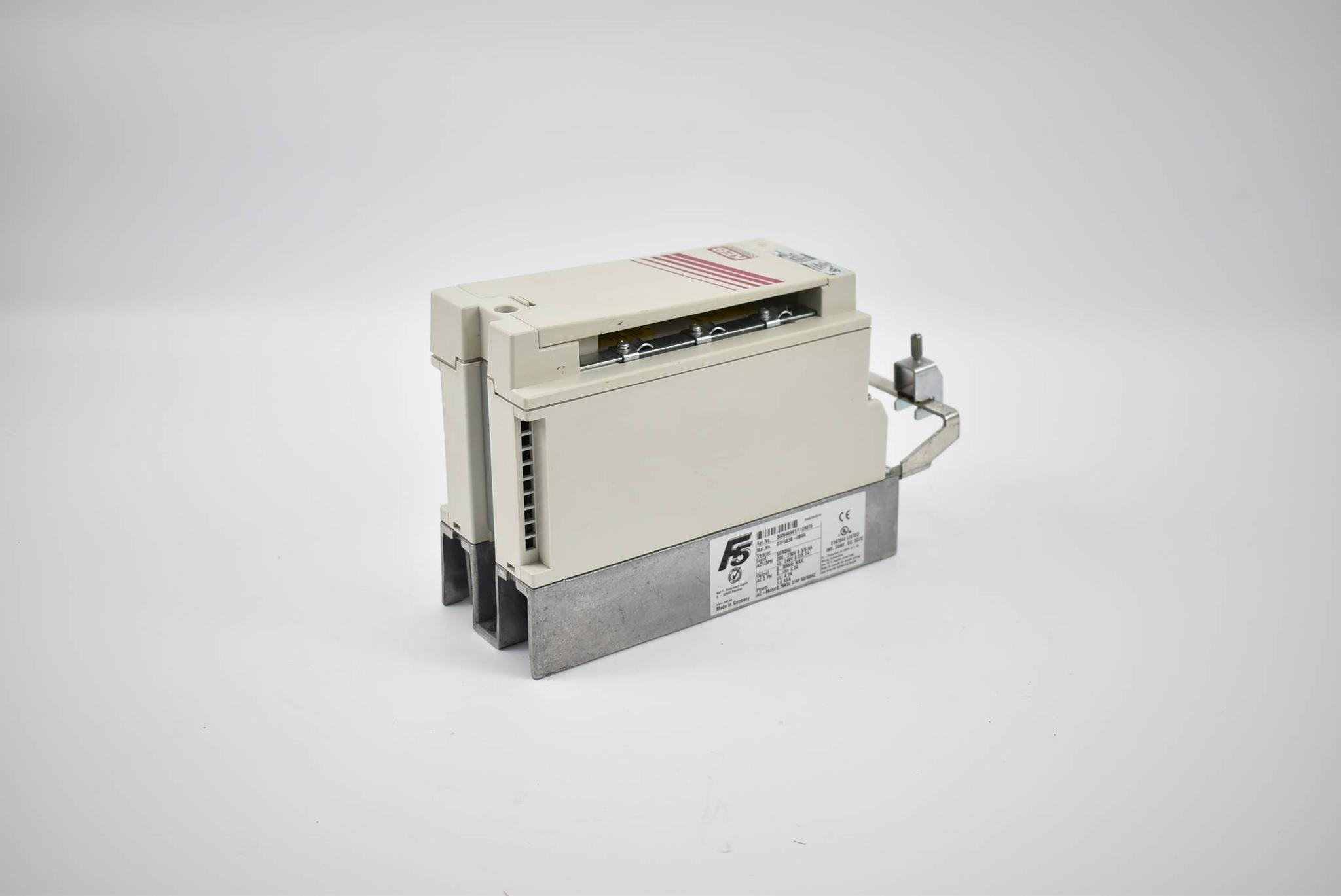 Produktfoto 1 von KEB combivert 07F5B3B-0B0A ( 50/60Hz 200-230V 0,75kW )