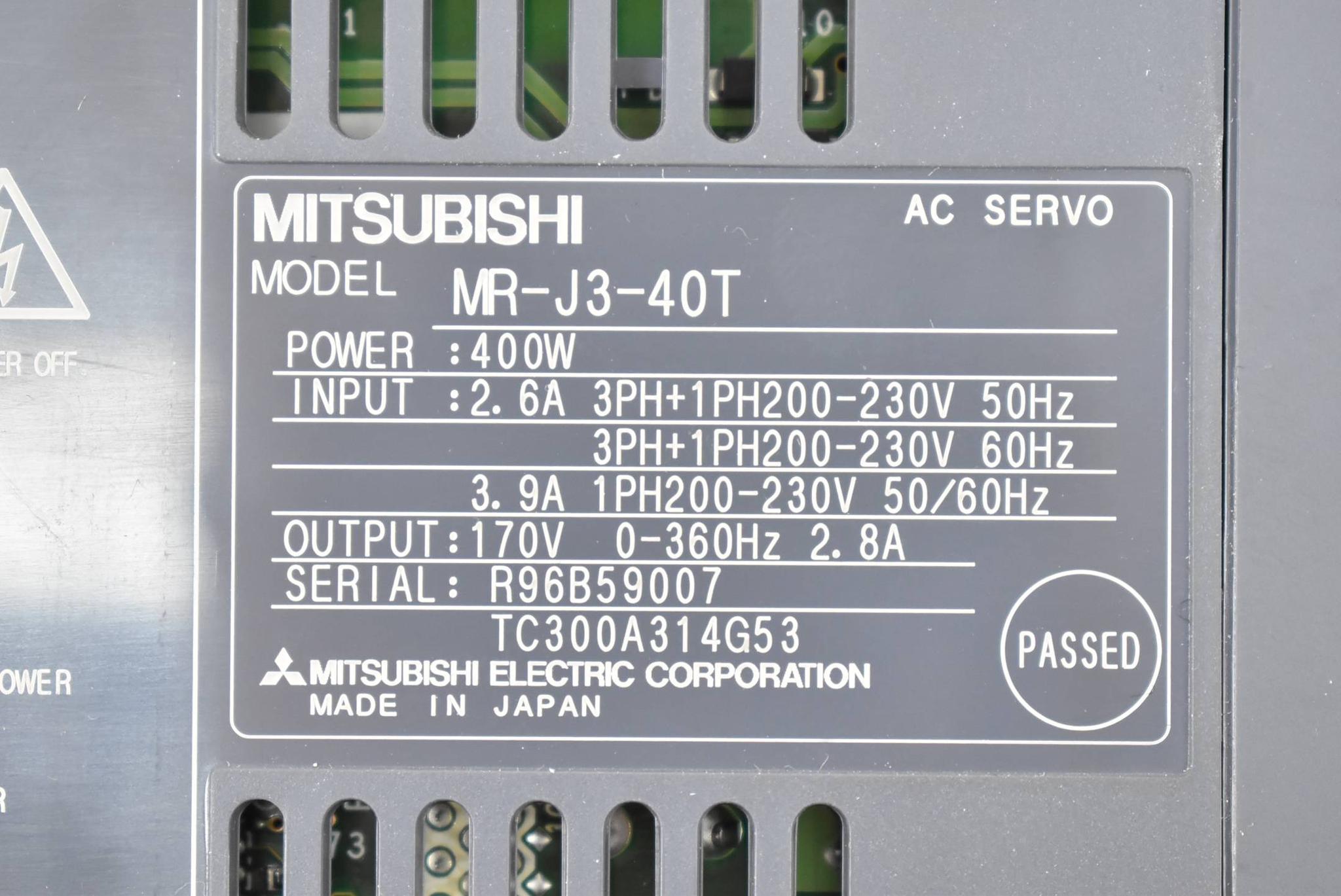 Produktfoto 3 von Mitsubishi Melservo MR-J3-40T ( 400W ) + PLC Batterie MR-J3BAT ( 3,6A 2000mAh )