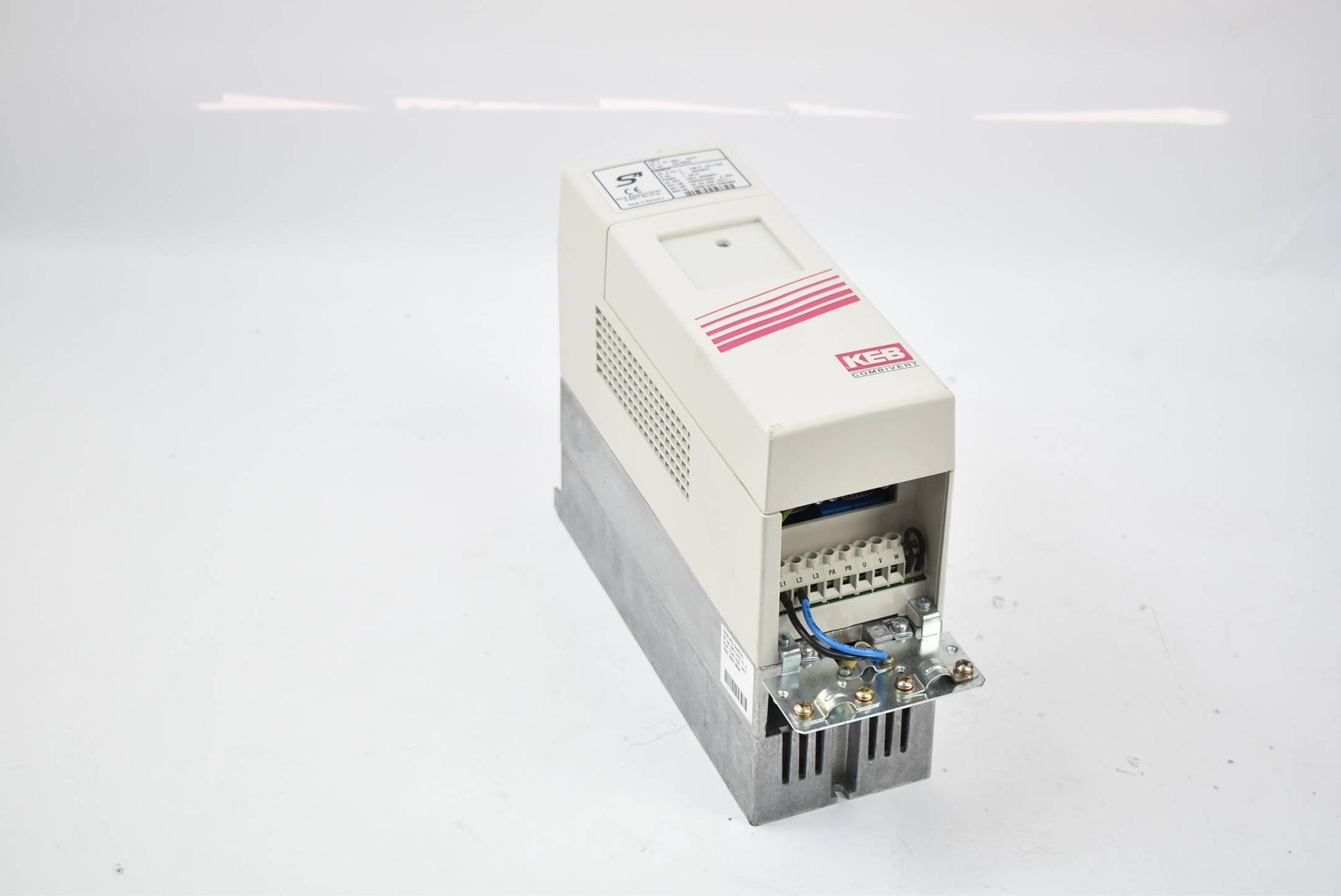 Produktfoto 1 von KEB Combivert Frequenzumrichter 1,0 kVA 03.S4.D2E-3011 ( 03S4D2E-3011 )