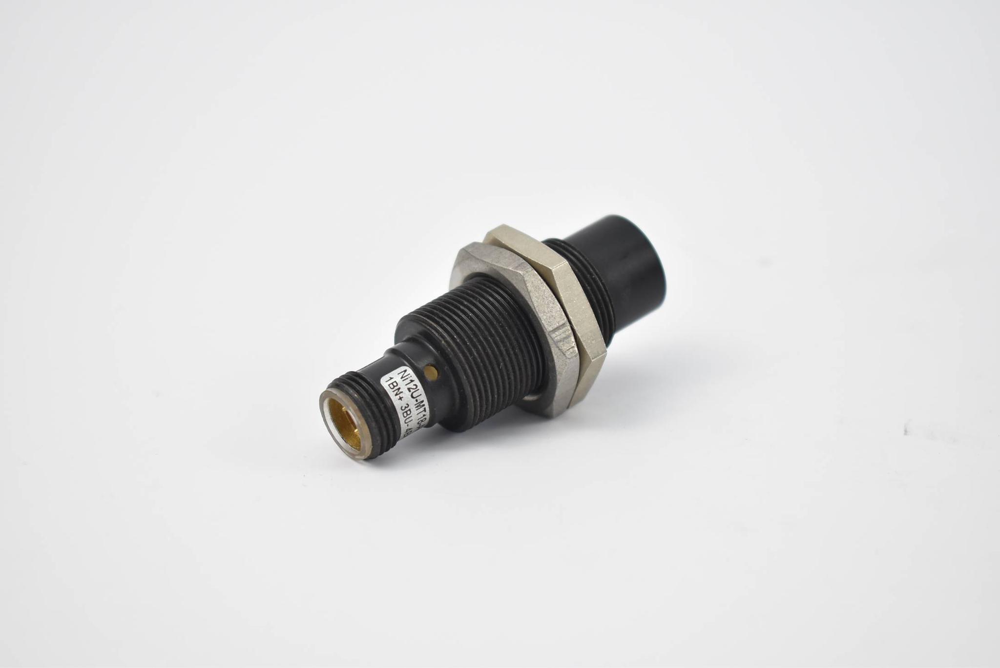 Produktfoto 1 von Turck induktiver Sensor Ni12U-MT18-AP6X-H1141 ( 1BN+3BU+4BK )