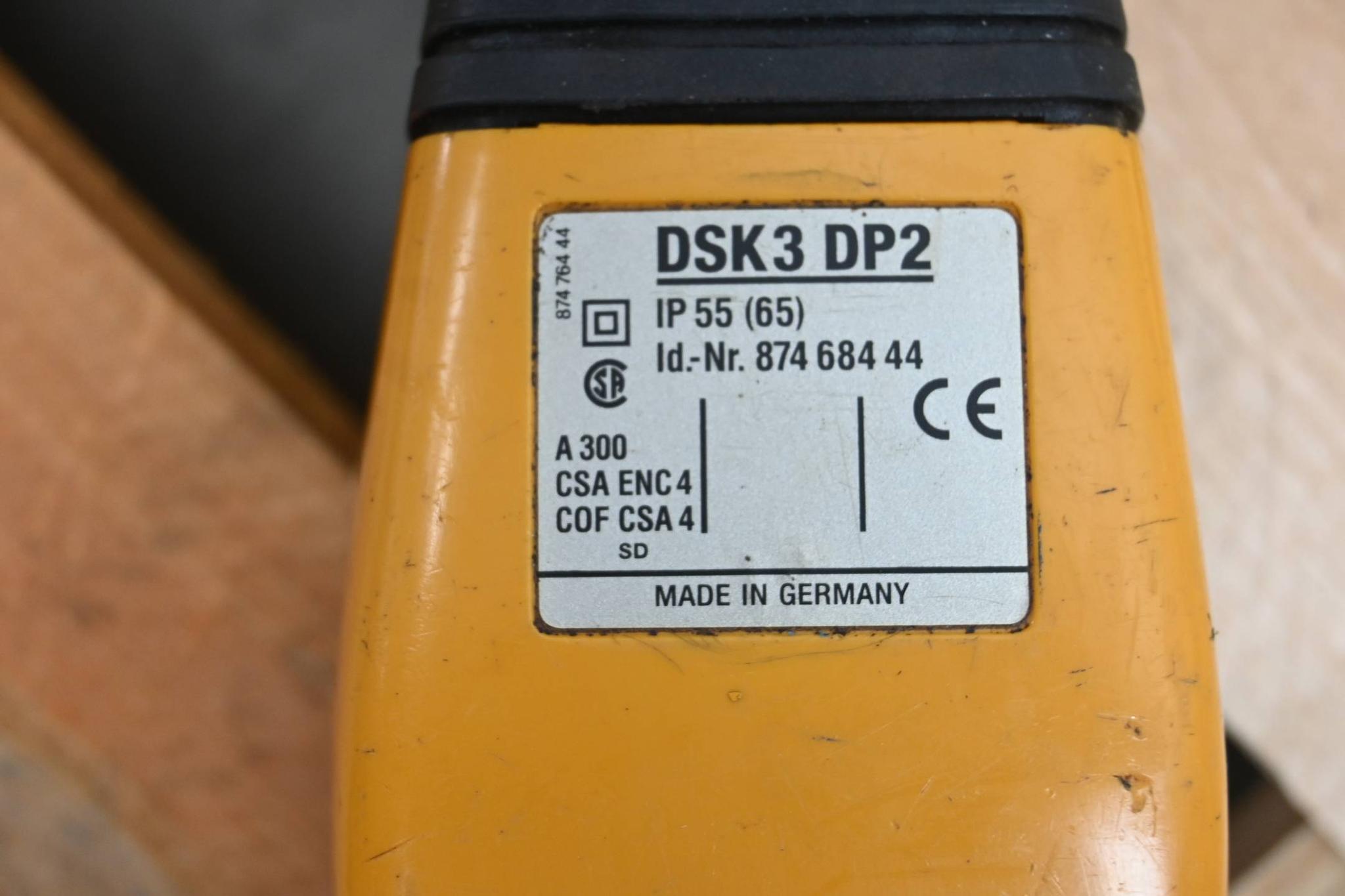 Produktfoto 4 von Demag Kettenzug PK1N-F inkl. Steuerschalter DSK3 DP2 ( DSK3DP2 ) 250kg