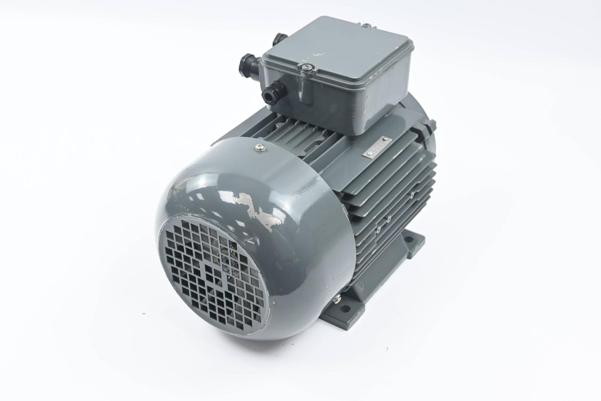 Produktfoto 1 von ATB 3~ Elektromotor YA 90L/41-11 ( 1,5/1,8 kW )