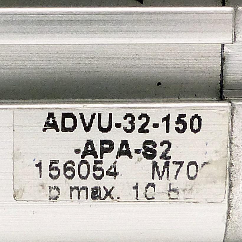 Produktfoto 2 von FESTO Kompaktzylinder ADVU-32-150-APA-S2