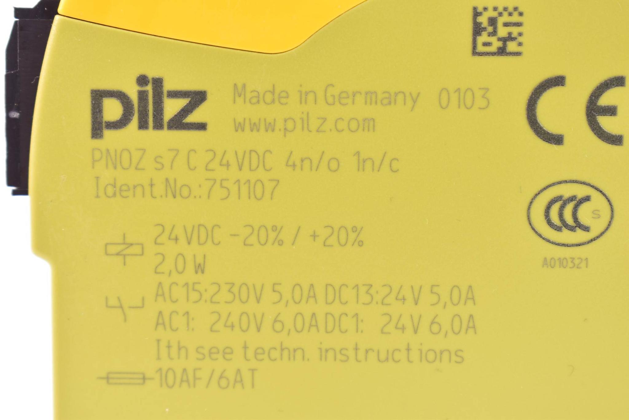 Produktfoto 3 von Pilz Sicherheitsschaltgerät PNOZ s7 C 24VDC 4 n/o 1 n/c 751107