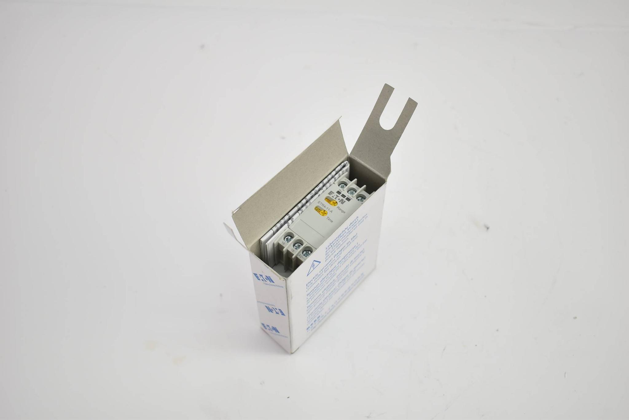 Produktfoto 1 von Eaton elektronisches Zeitrelais 1 W ETR4-11-A ( XTTR 6A100HS11B )