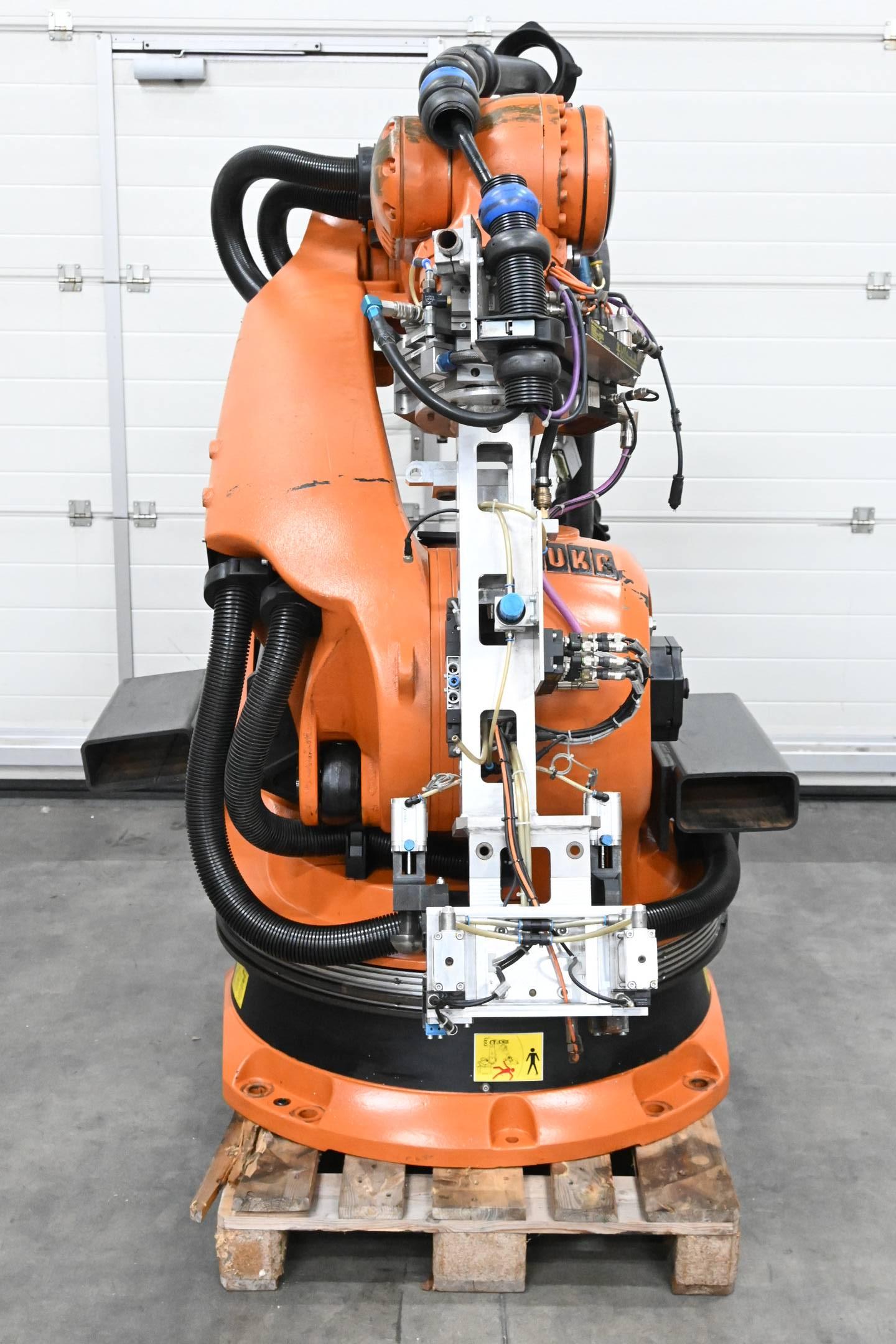 Produktfoto 4 von Kuka Roboter KRC2 ( KR 150 2000 ) 0000107292