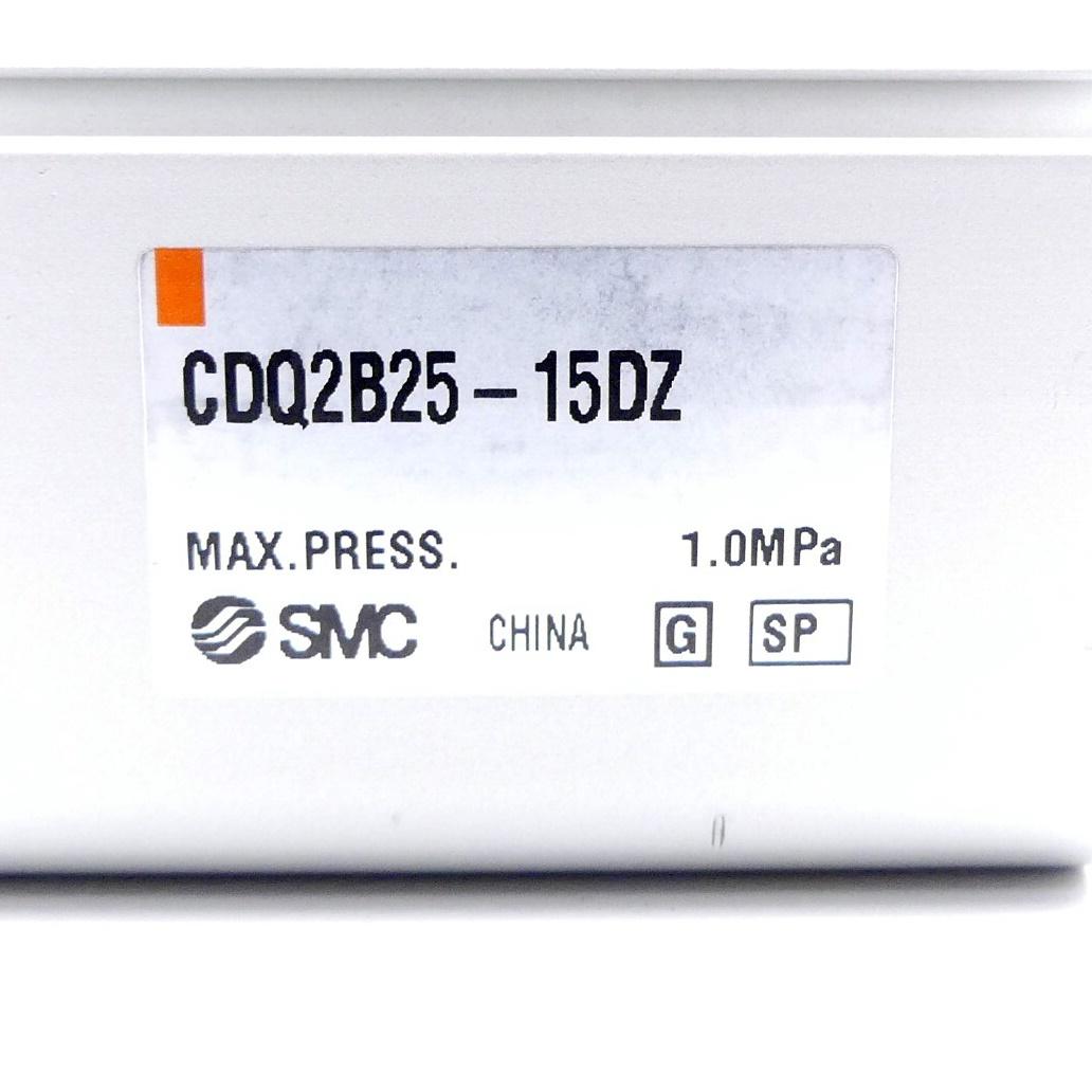 Produktfoto 2 von SMC Pneumatikzylinder CDQ2B25-15DZ