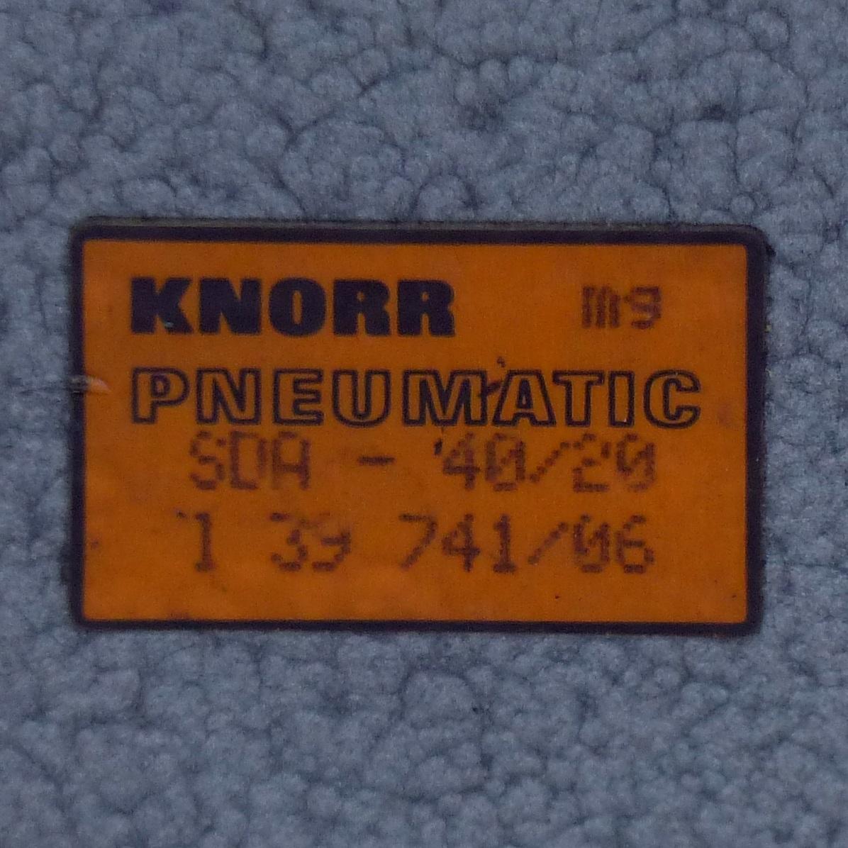 Produktfoto 2 von KNORR PNEUMATIC Kompaktzylinder SDA-40/20