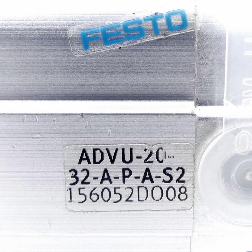 Produktfoto 2 von FESTO Pneumatikzylinder ADVU-20-32-A-P-A-S2