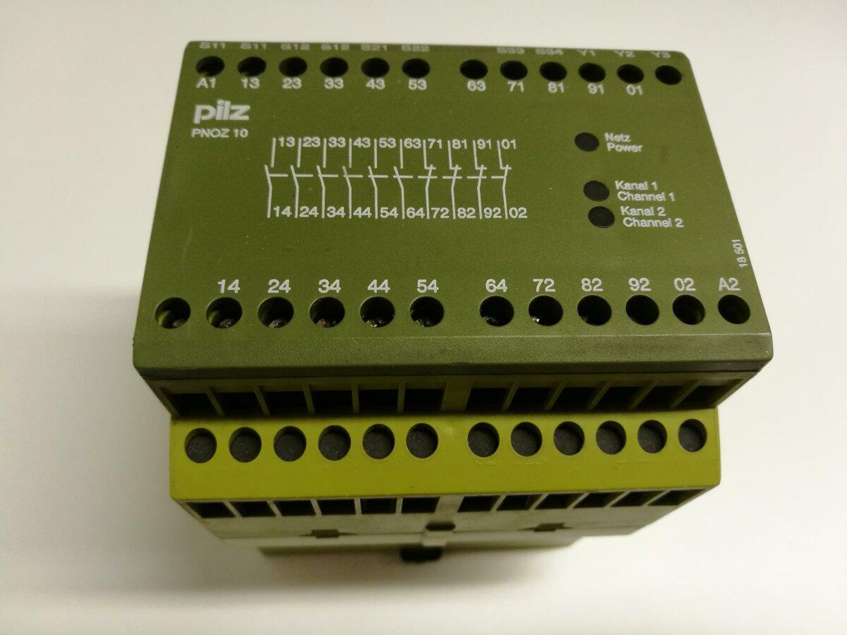 Produktfoto 1 von Pilz PNOZ 10 24V 6S 4Ö Notaus Schaltgerät Sicherheitsrelais 774009 safety relay